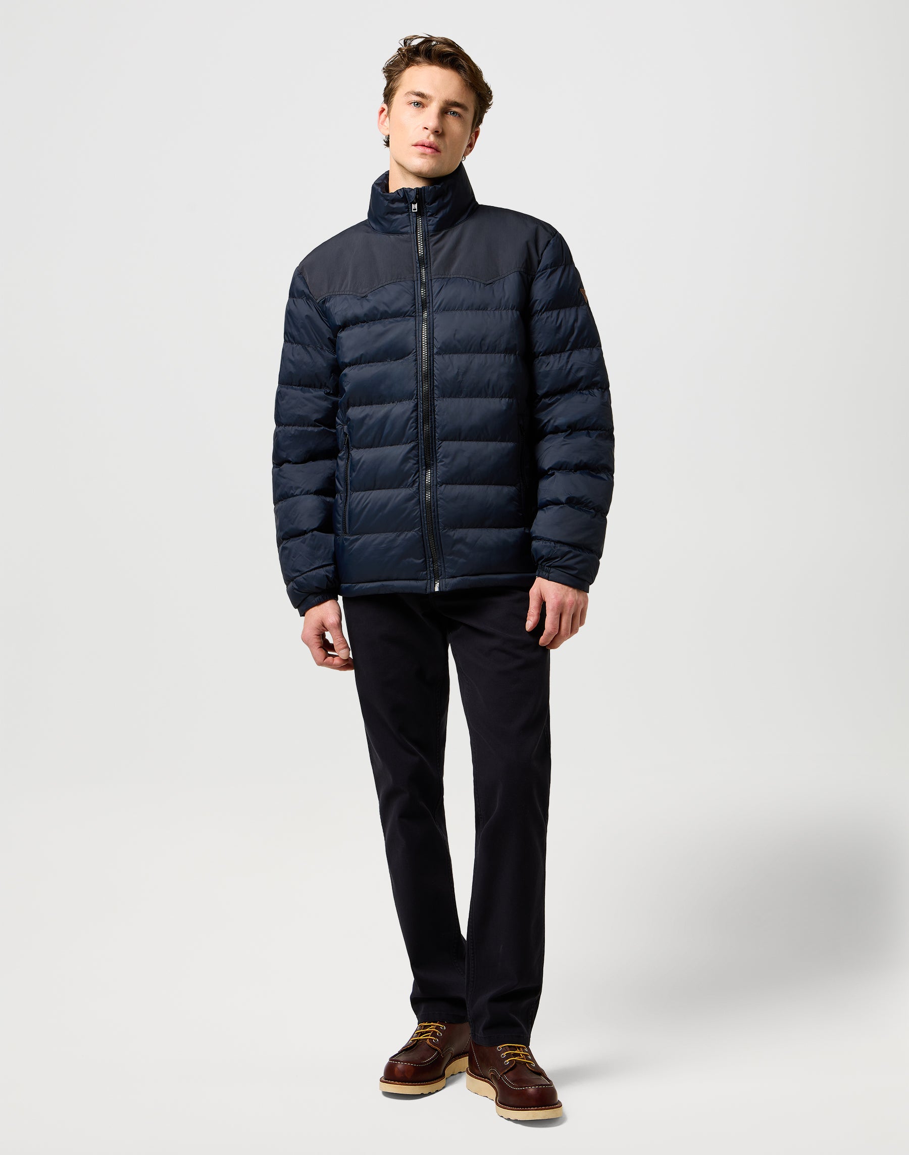 Packable Puffer in Black Vestes Wrangler