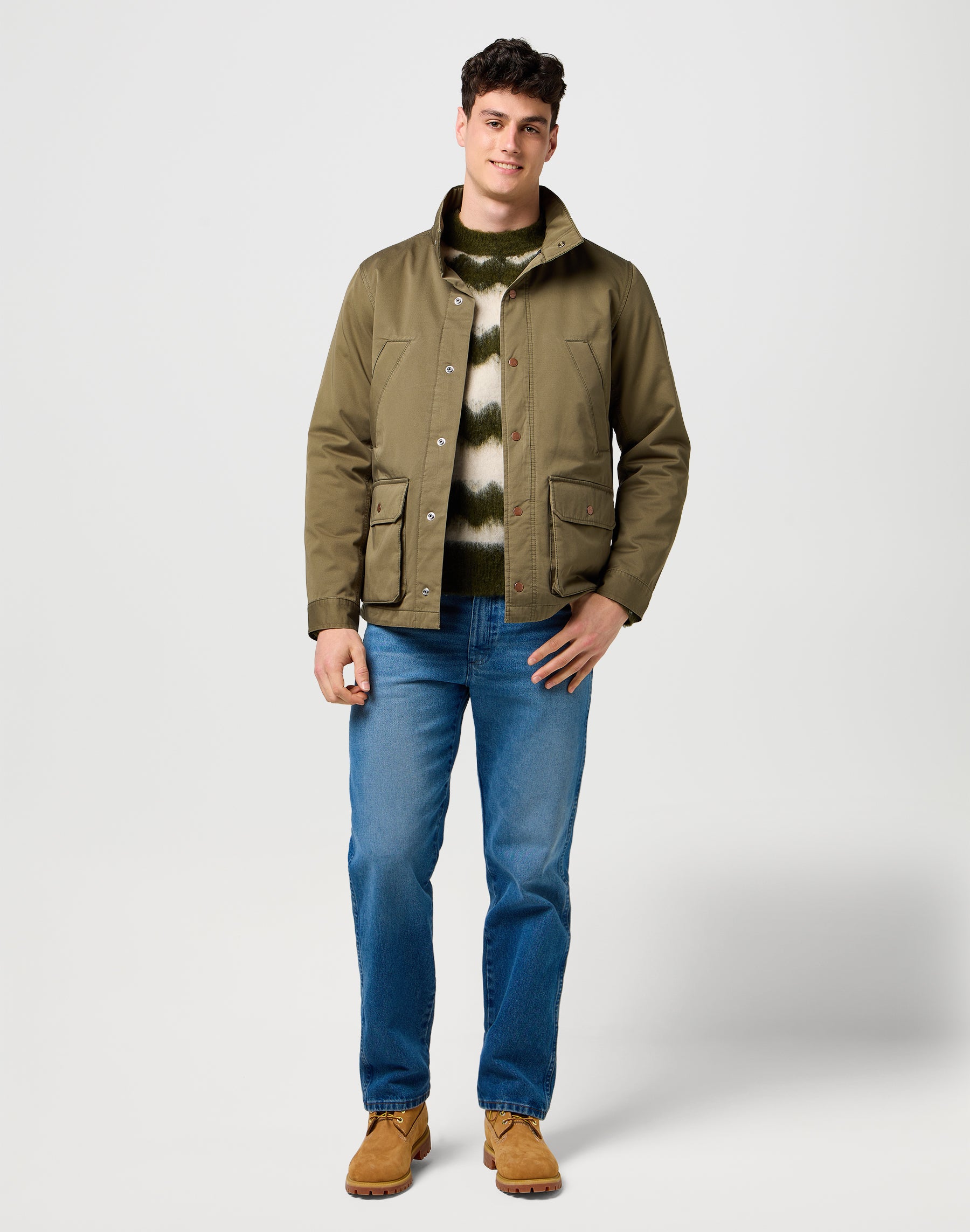 Field Jacket in Ivy Green Vestes Wrangler