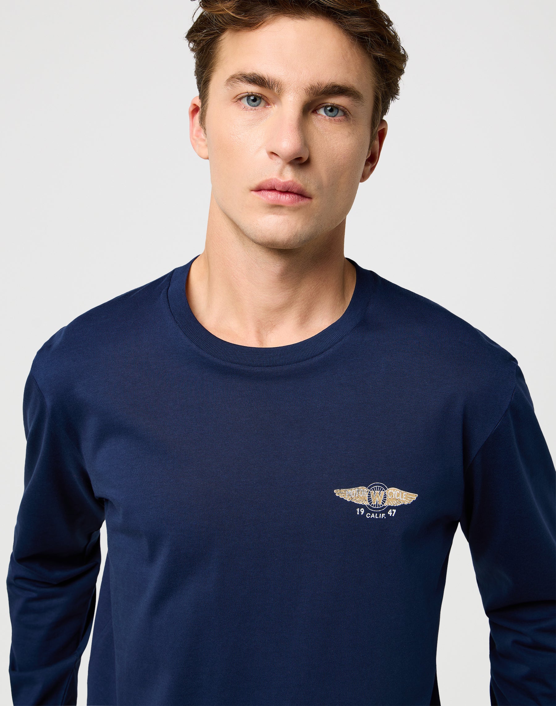 Ls Americana Tee in Navy T-shirts Wrangler