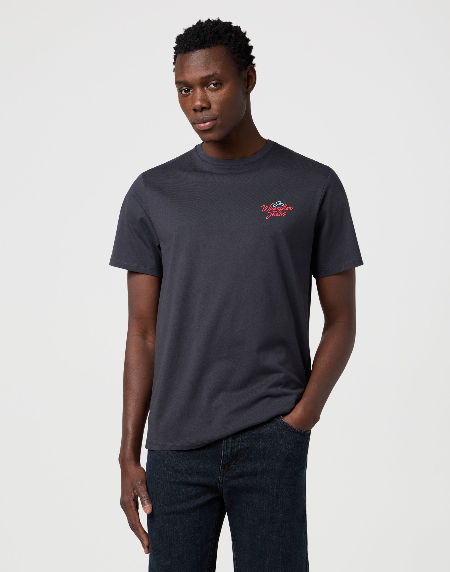 Graphic Tee in Faded Black T-shirts Wrangler