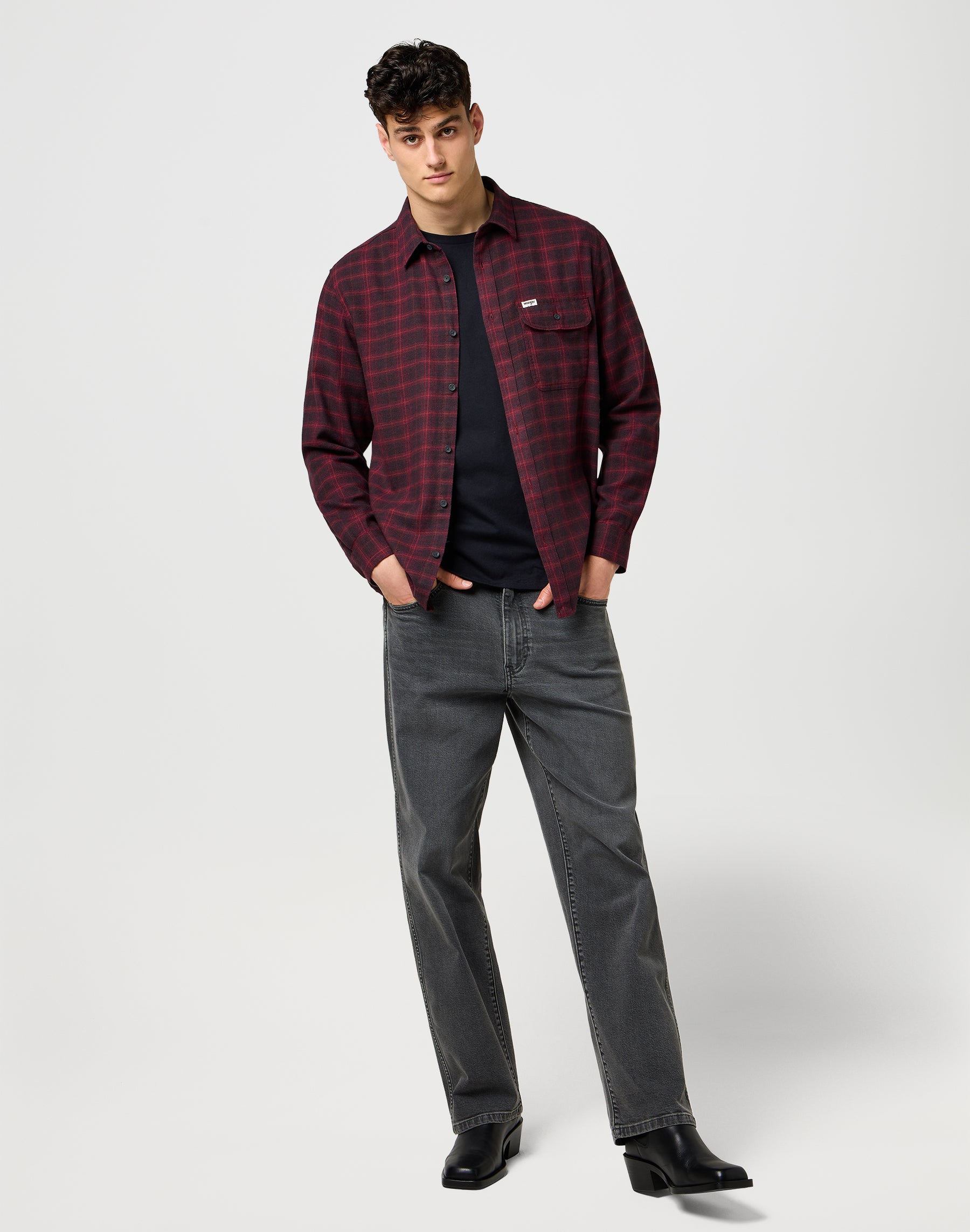 1 pt Flannel Shirt in Black Wine Chemises Wrangler