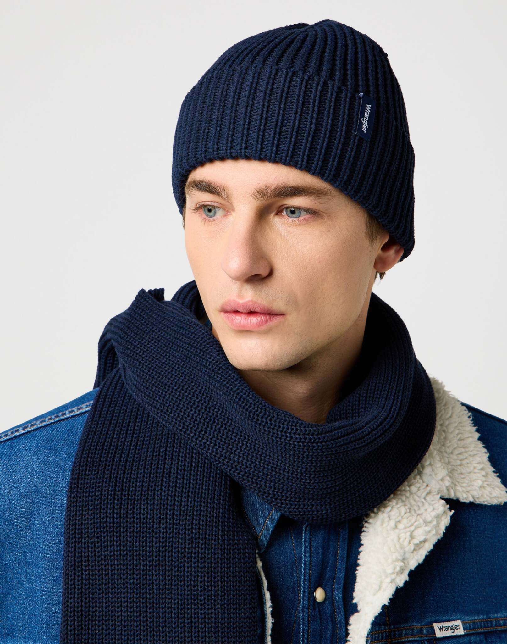 Scarf Beanie Set in Dark Navy Écharpes Wrangler