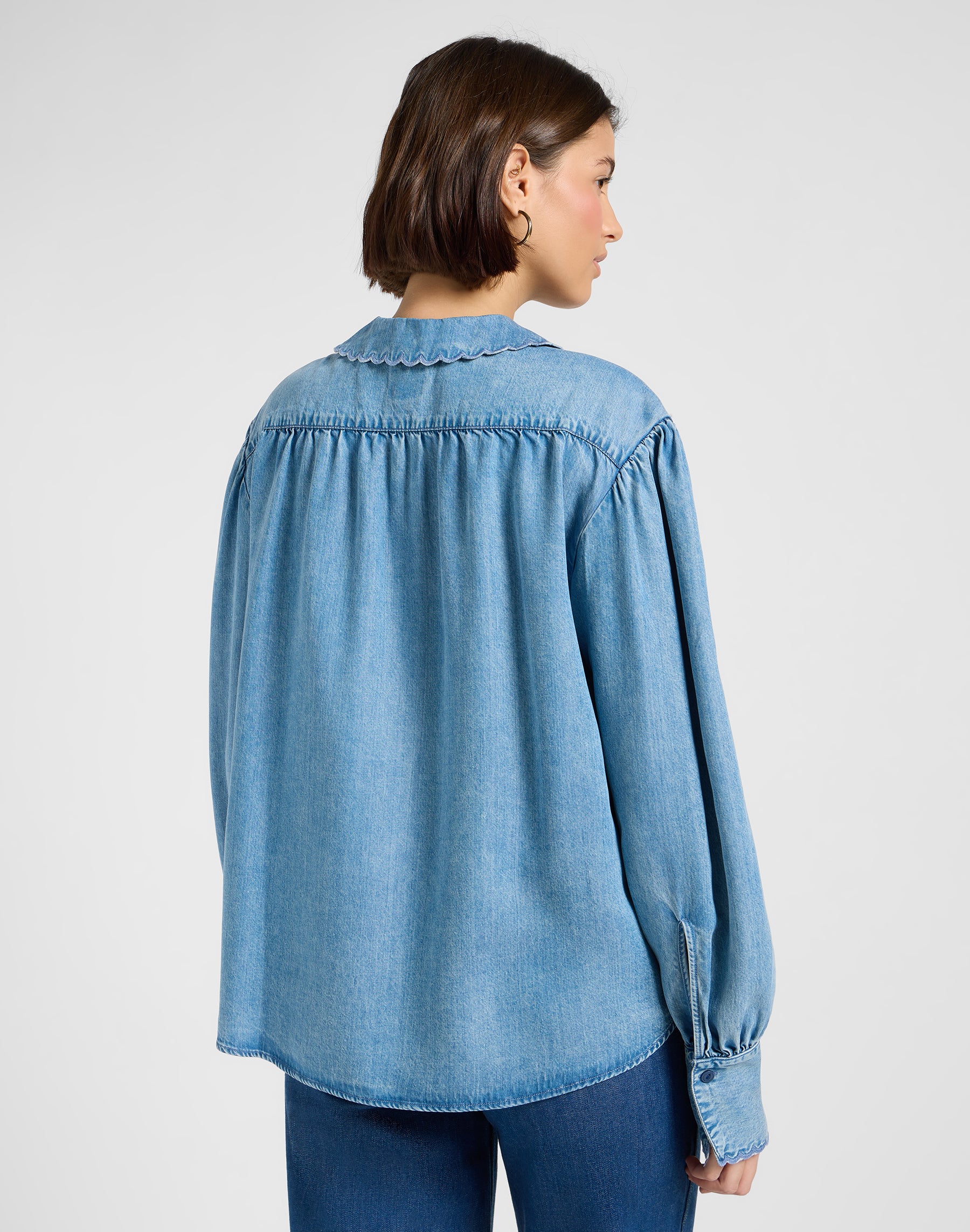 Statement Collar Shirt in Indigo Rum Chemises Lee