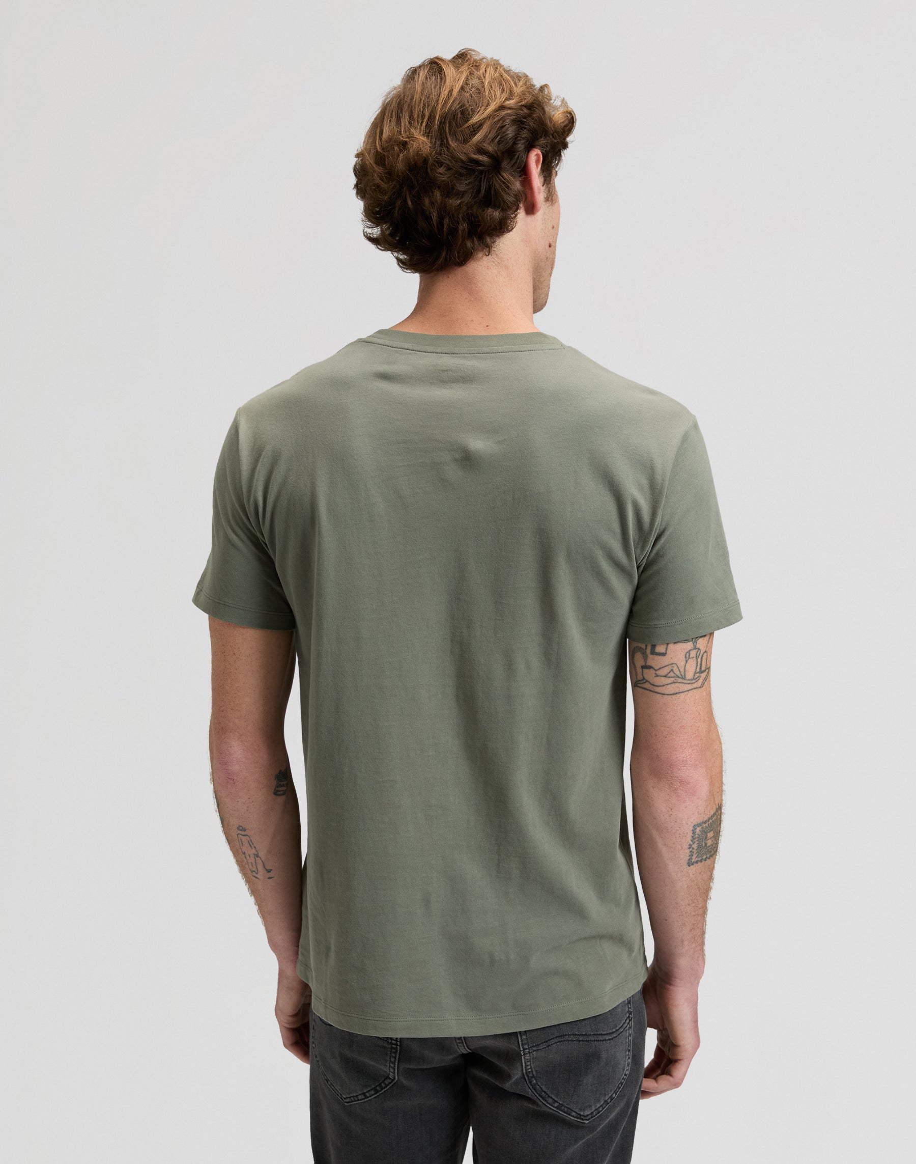 T-shirt Ultimate Pocket en olive lichen