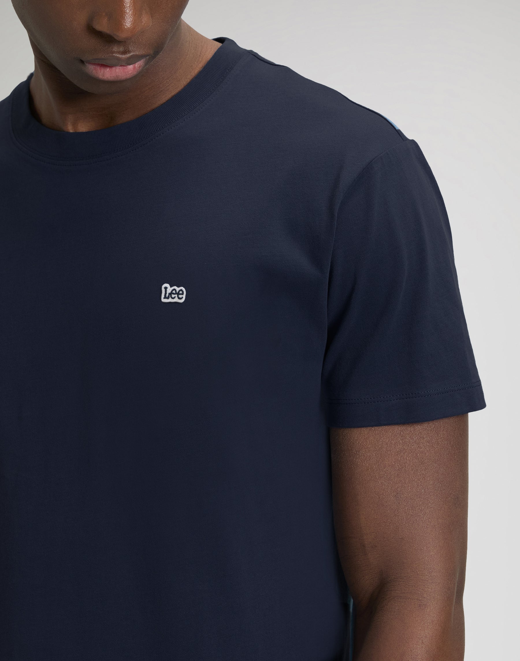 T-shirt Ss Patch Logo en bleu marine T-shirts Lee