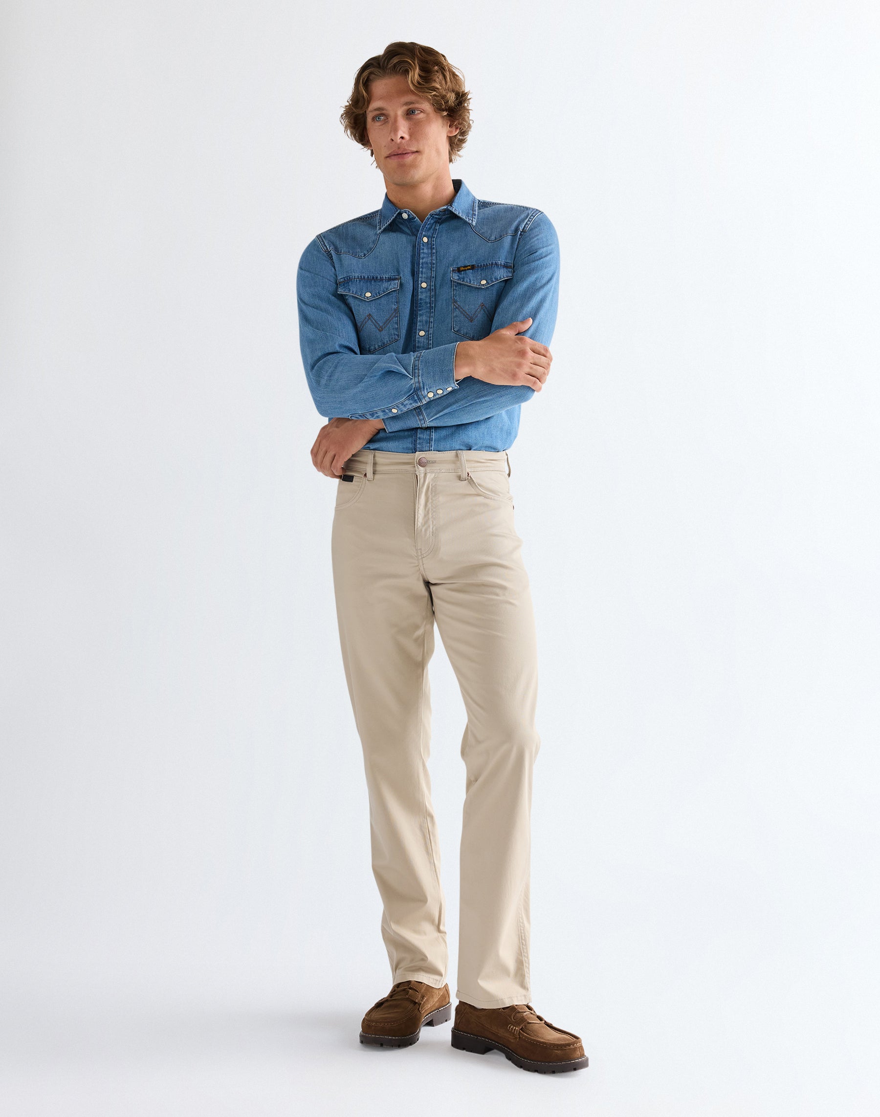 Pantalon Texas en Plaza Taupe Wrangler