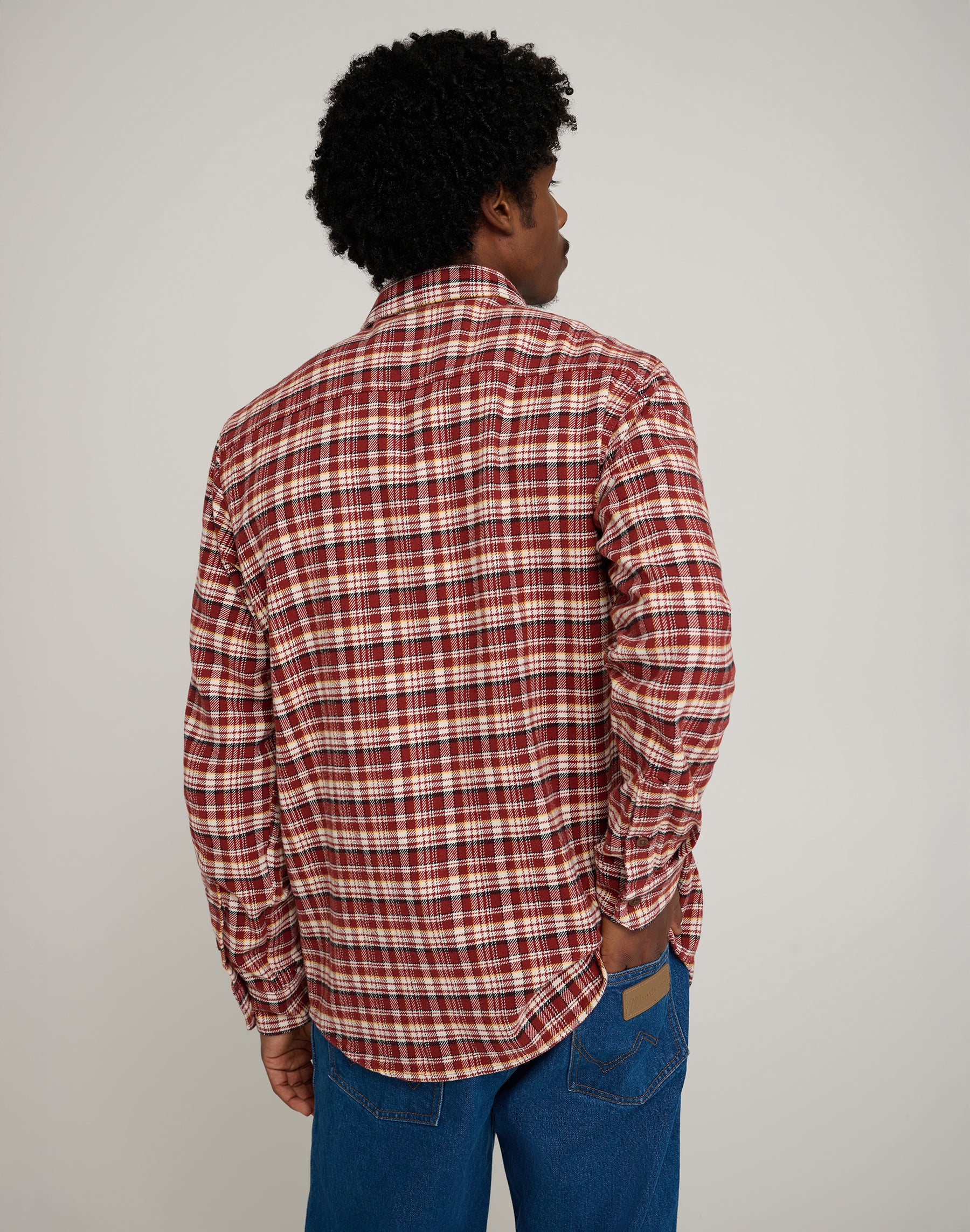 Will Shirt in Fired Brick Chemises Wrangler