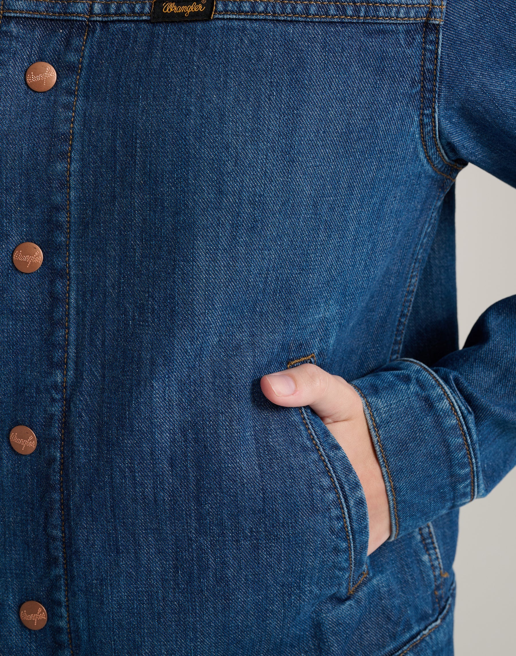 Nancy Jacket in Bleu classique Vestes Wrangler