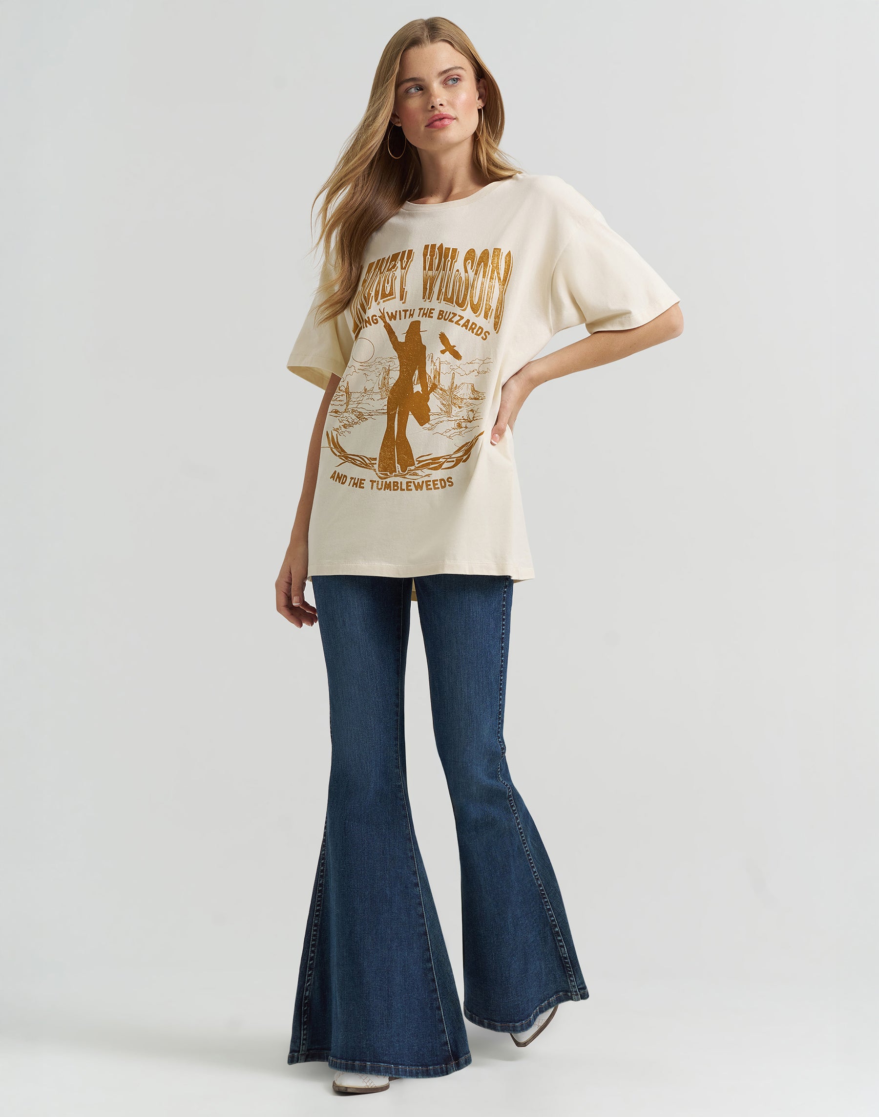 T-shirts Buzzards Tee in Cream Wrangler
