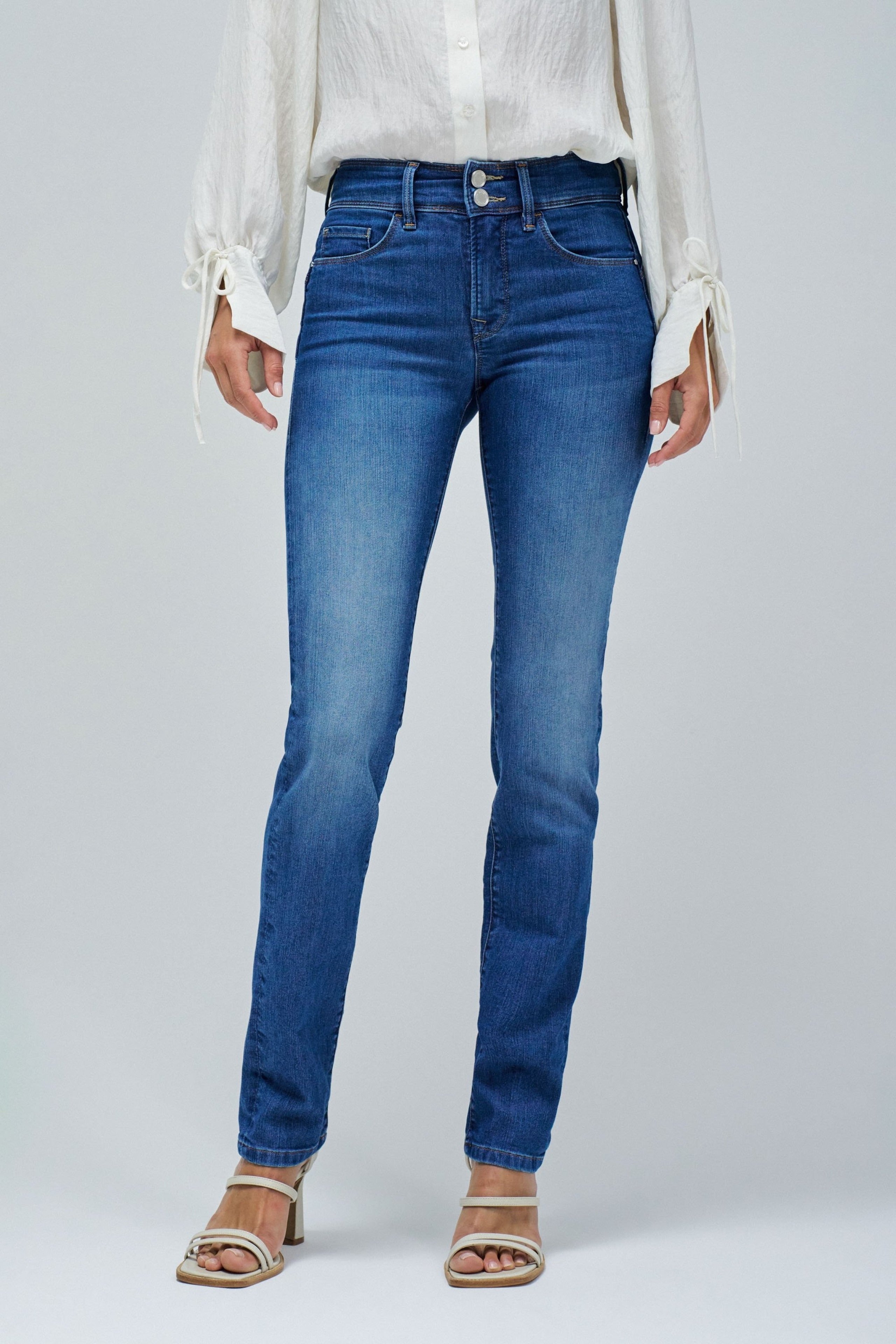 Jeans Secret Slim Push-In en Medium Wash Salsa Jeans