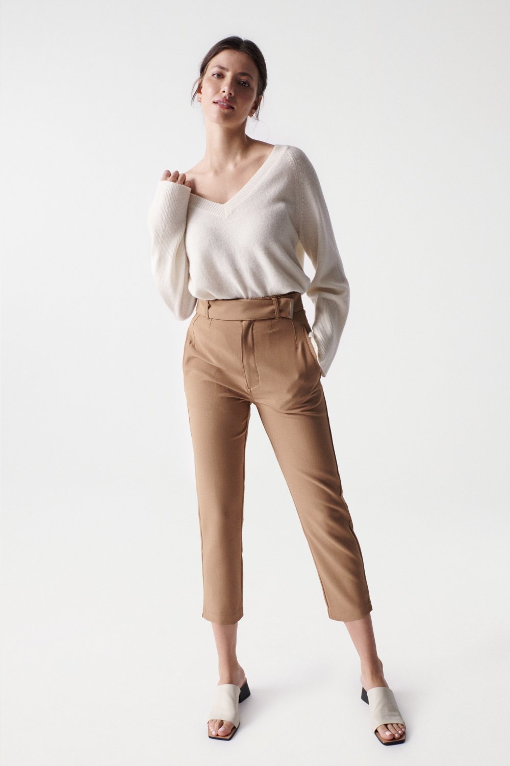 Chino Cropped Slim High Waist en Light Beige Pantalon Salsa Jeans   