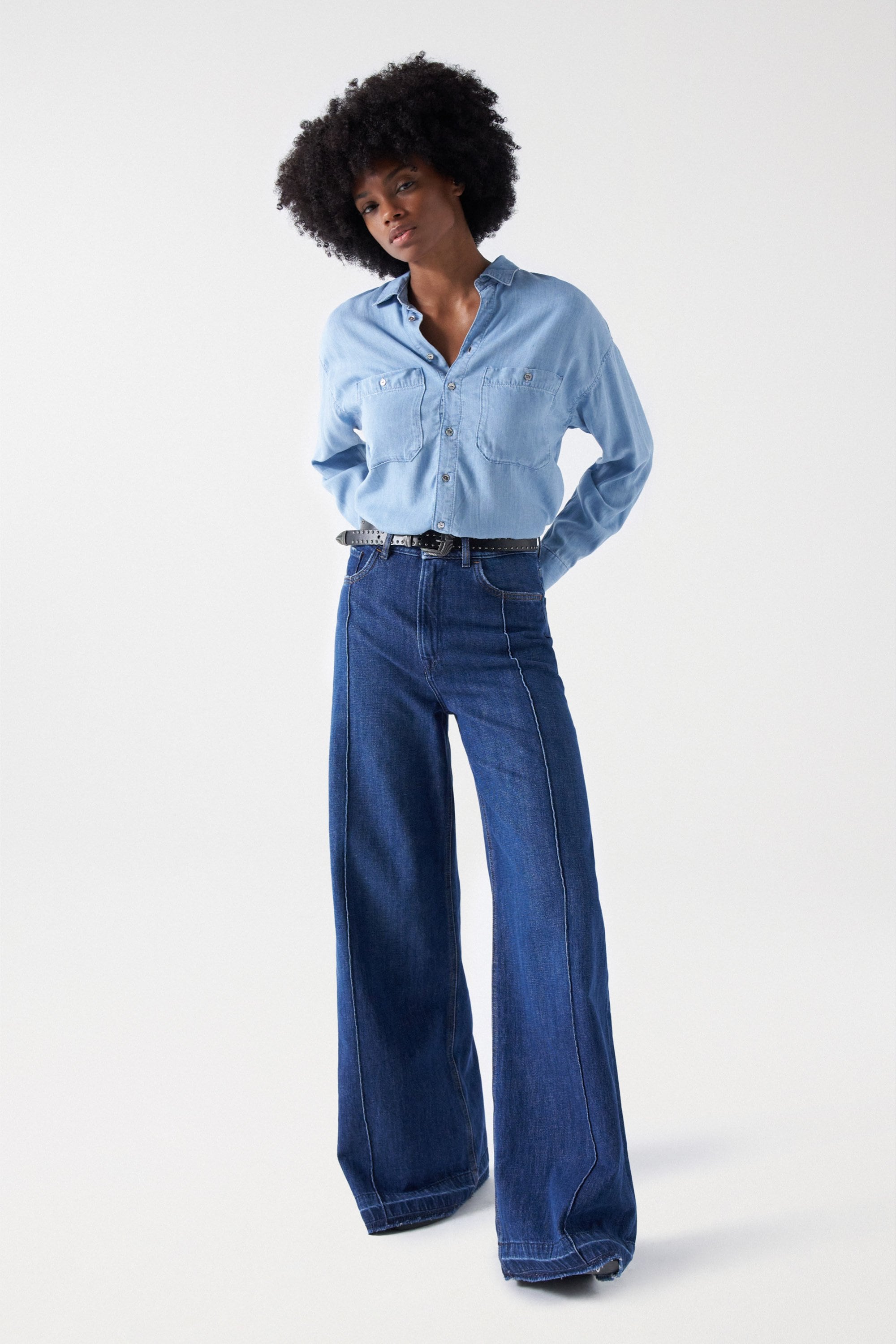 Shirt In Lightweight Denim in Light Wash Chemises Salsa Jeans   