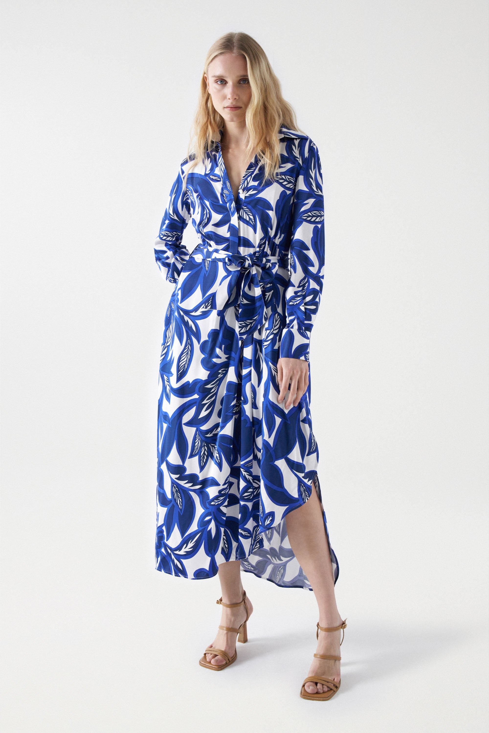 Floral Print Midi Dress in Dark Blue Robes Salsa Jeans   