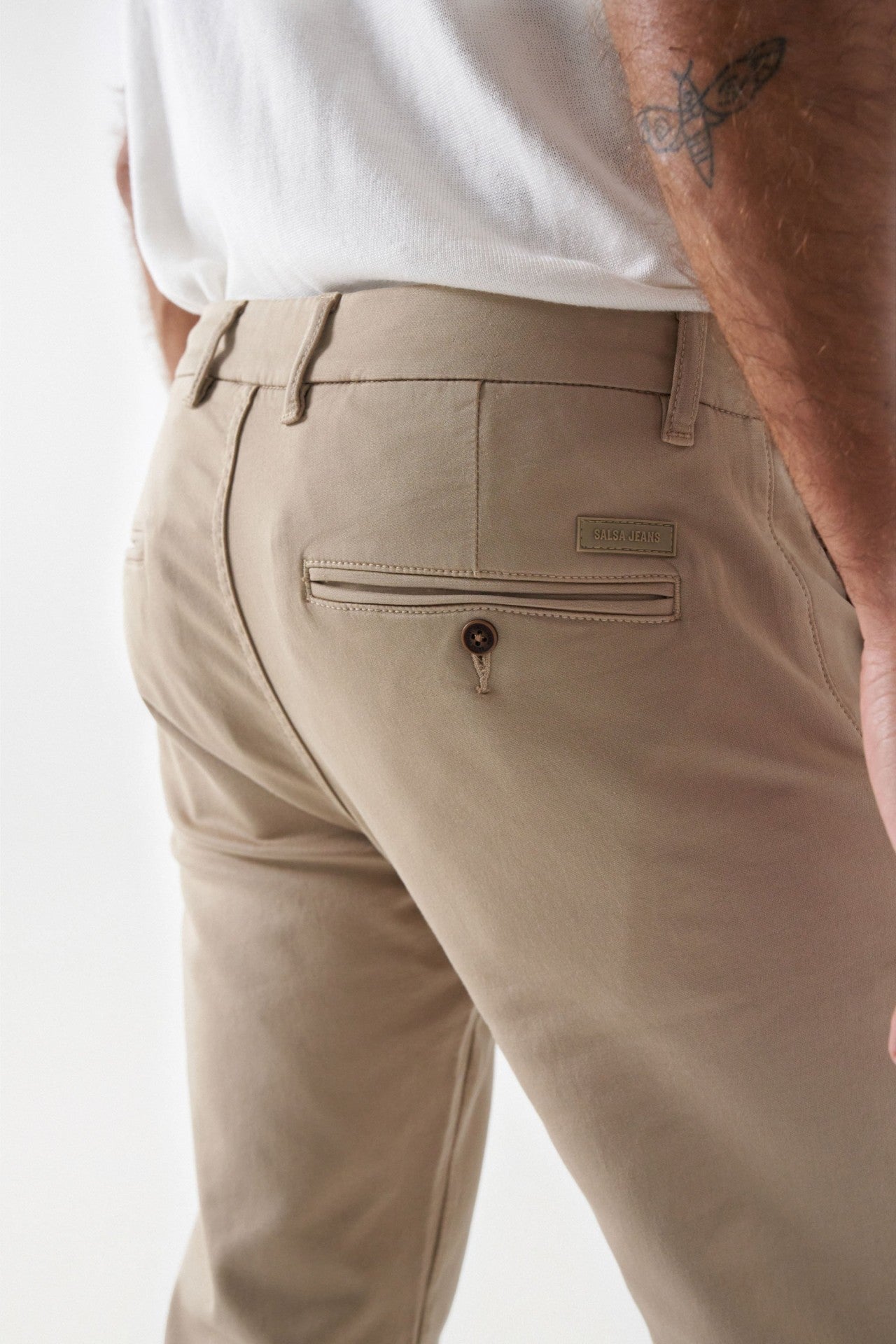 Chino Joggers S-Activ in Medium Beige Pantalon Salsa Jeans