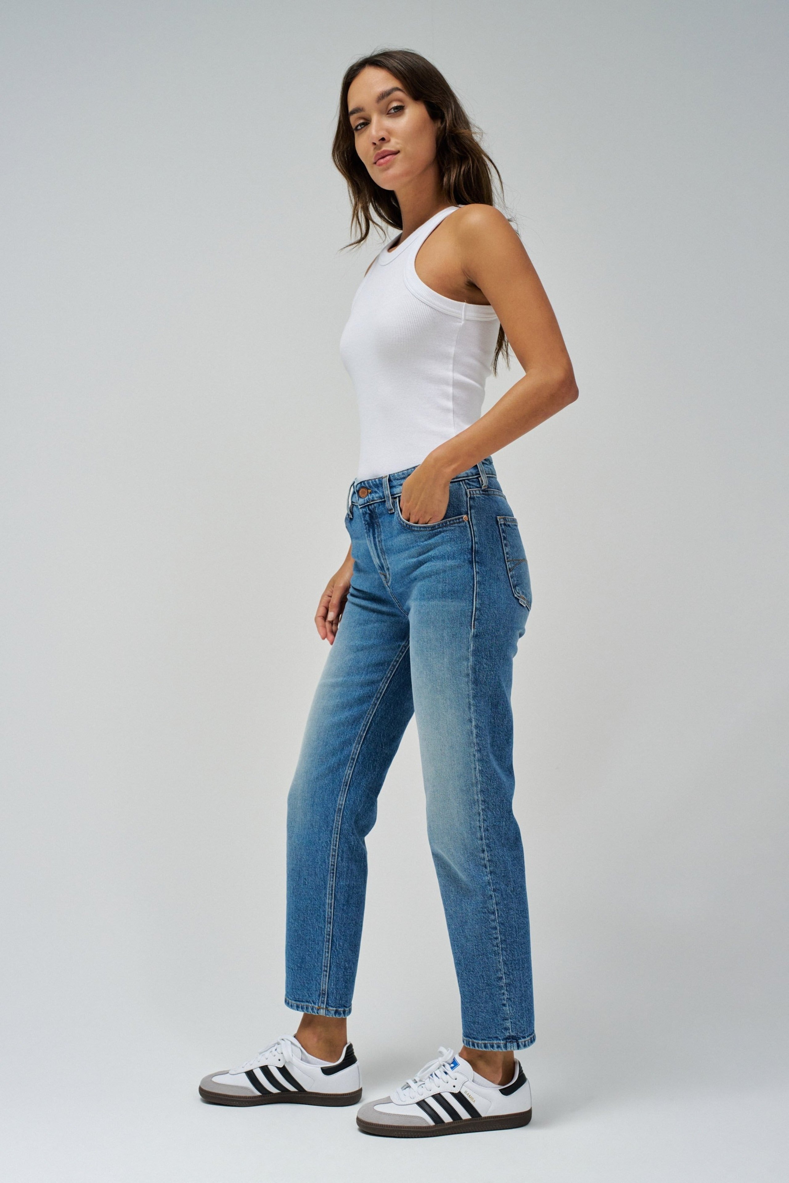Jeans True Cropped Slim en Medium Wash Salsa Jeans