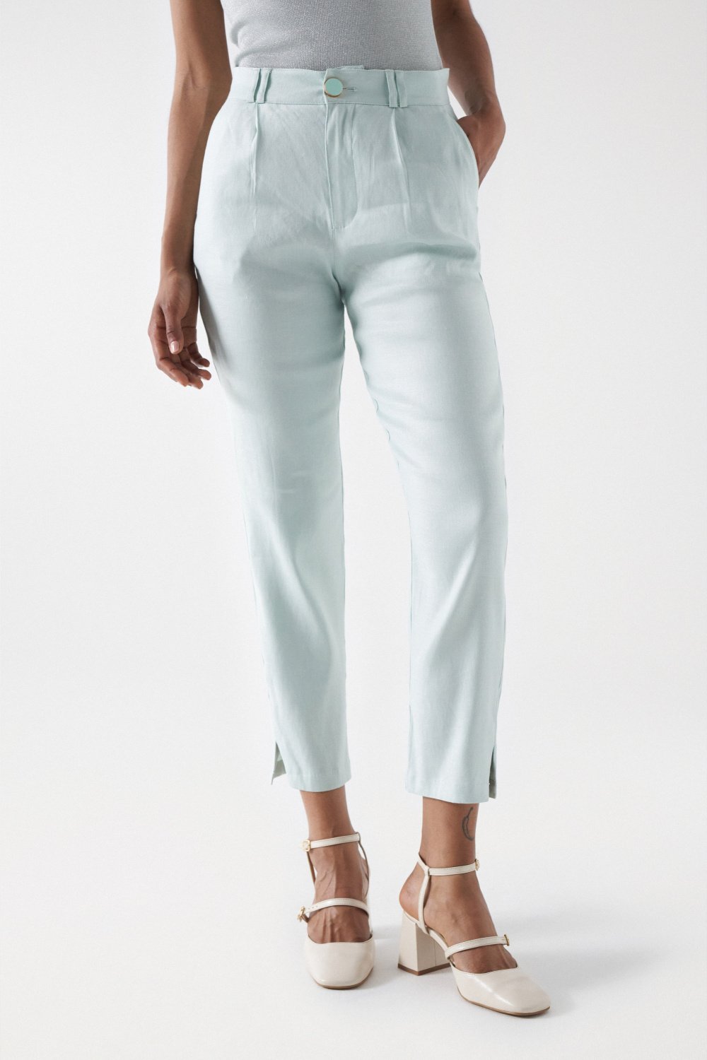 Linen Chino in Light Green Pantalon Salsa Jeans   