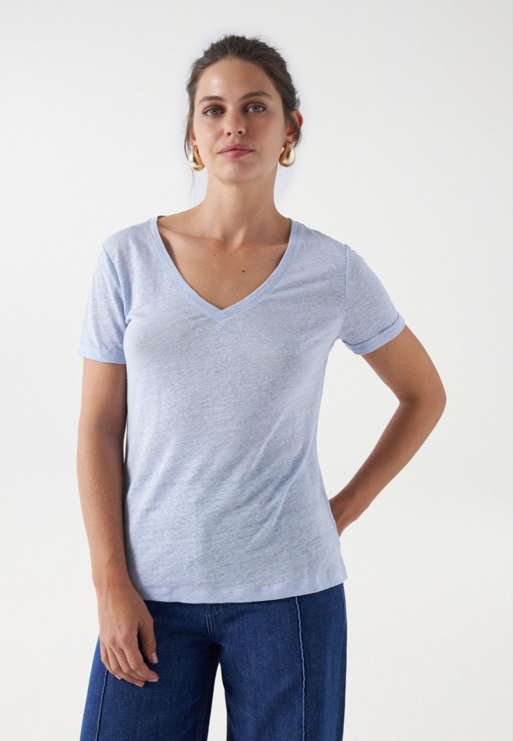 T-shirt Linen V-Neck in Medium Blue T-shirts Salsa Jeans   