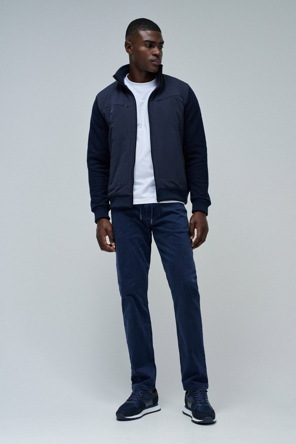 Regular Jogger S-Activ Colors in Dark Blue Pantalon Salsa Jeans