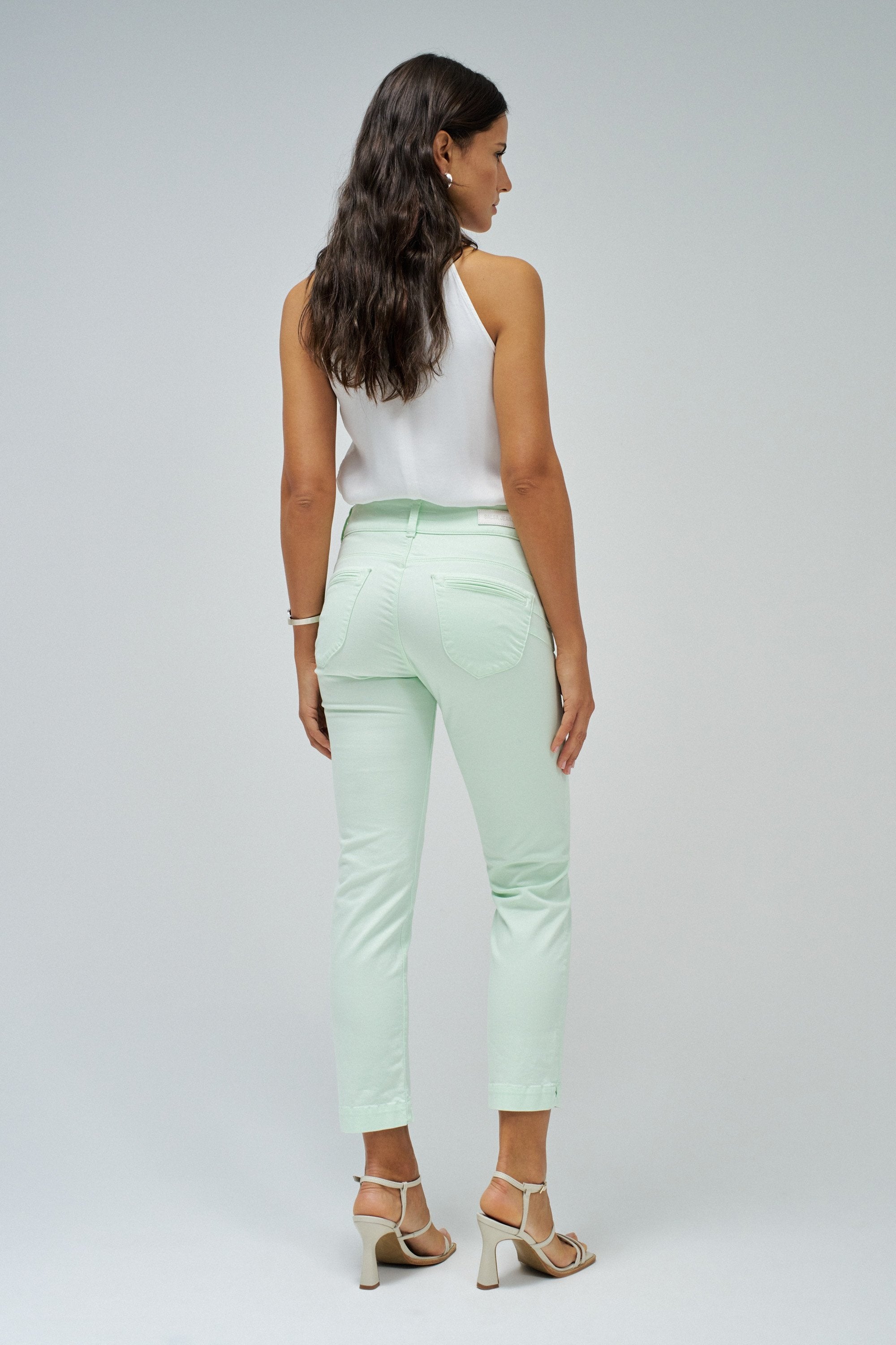 Secret Chino en Light Green V1 Pantalon Salsa Jeans