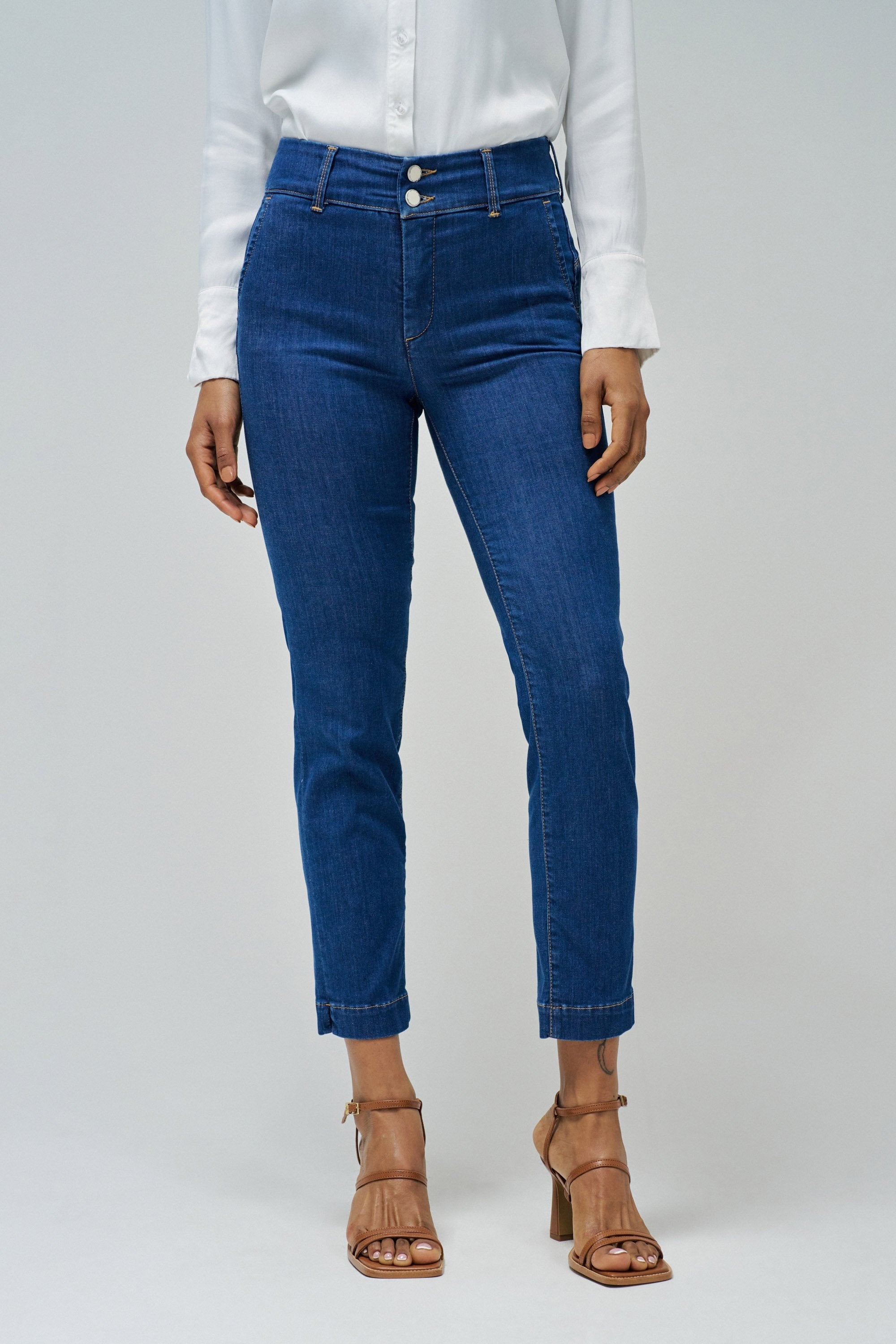 Secret Denim Crop Slim en Medium Wash