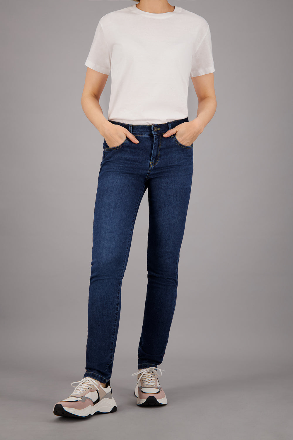 ZURI122 Jeans en Rinceur foncé Used Jeans Gardeur