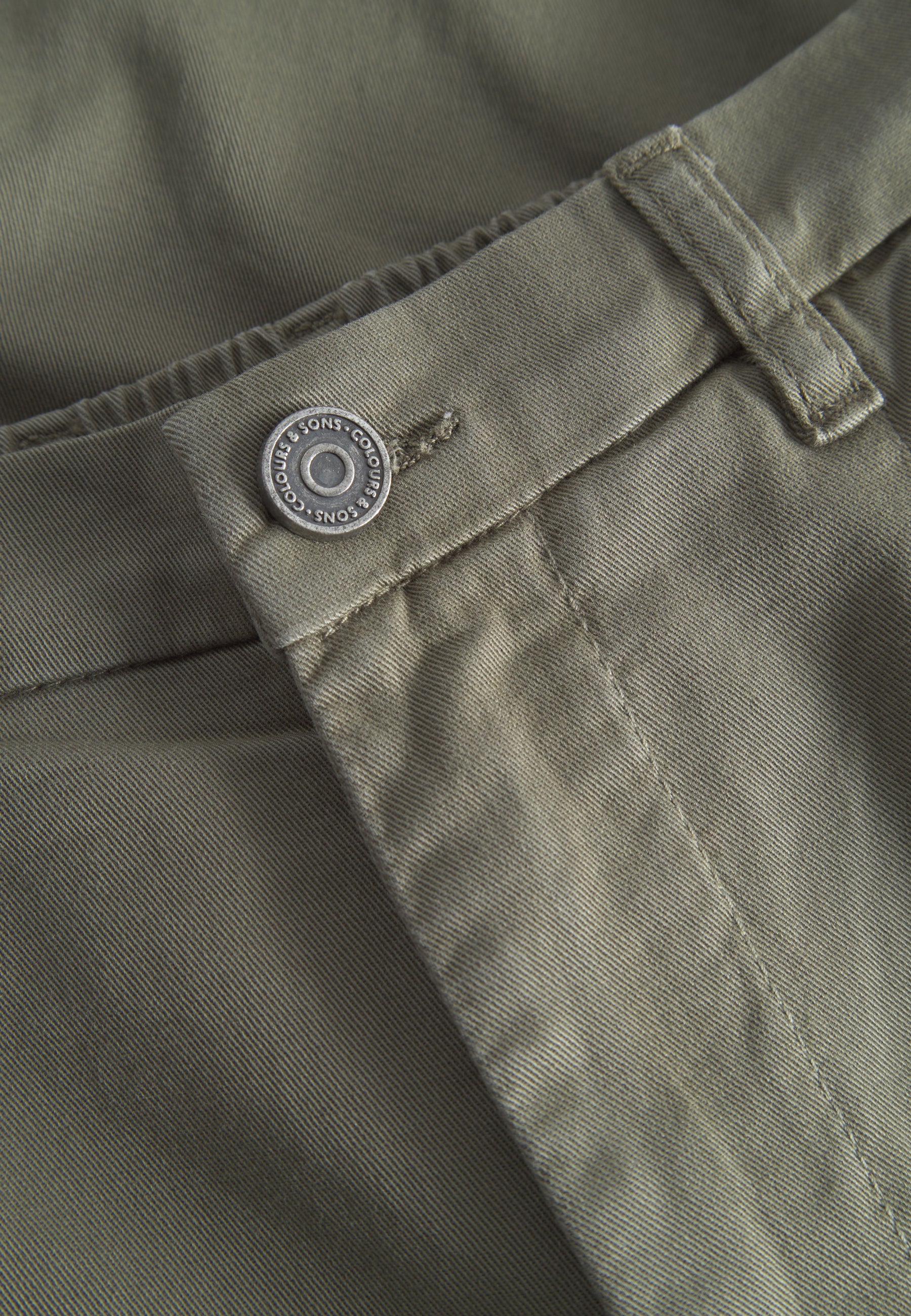 Pants-Cropped Chino en Olive Pantalon Colours and Sons   