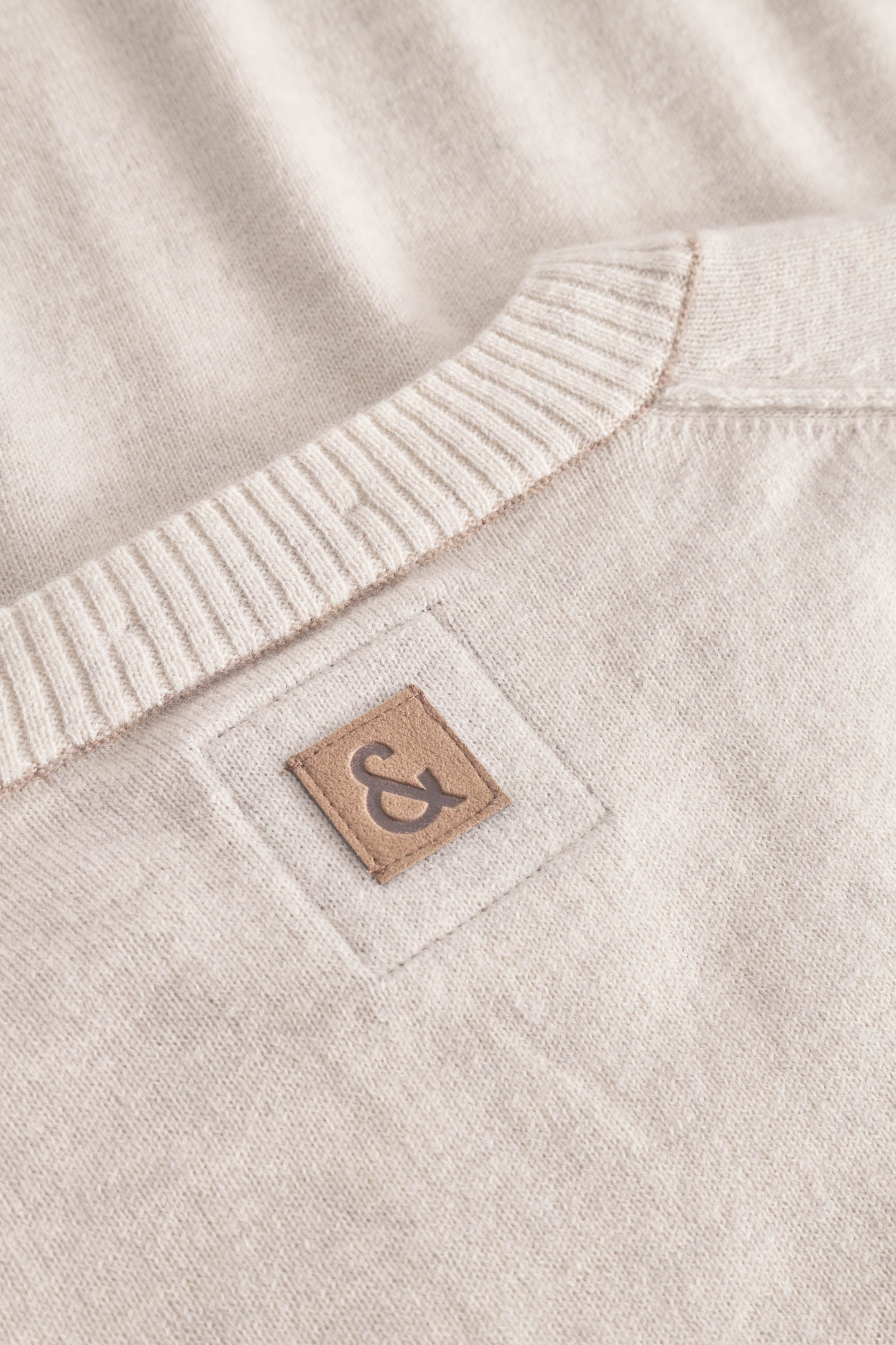 Roundneck Merino Blend in Offwhite Pullover Colours and Sons   