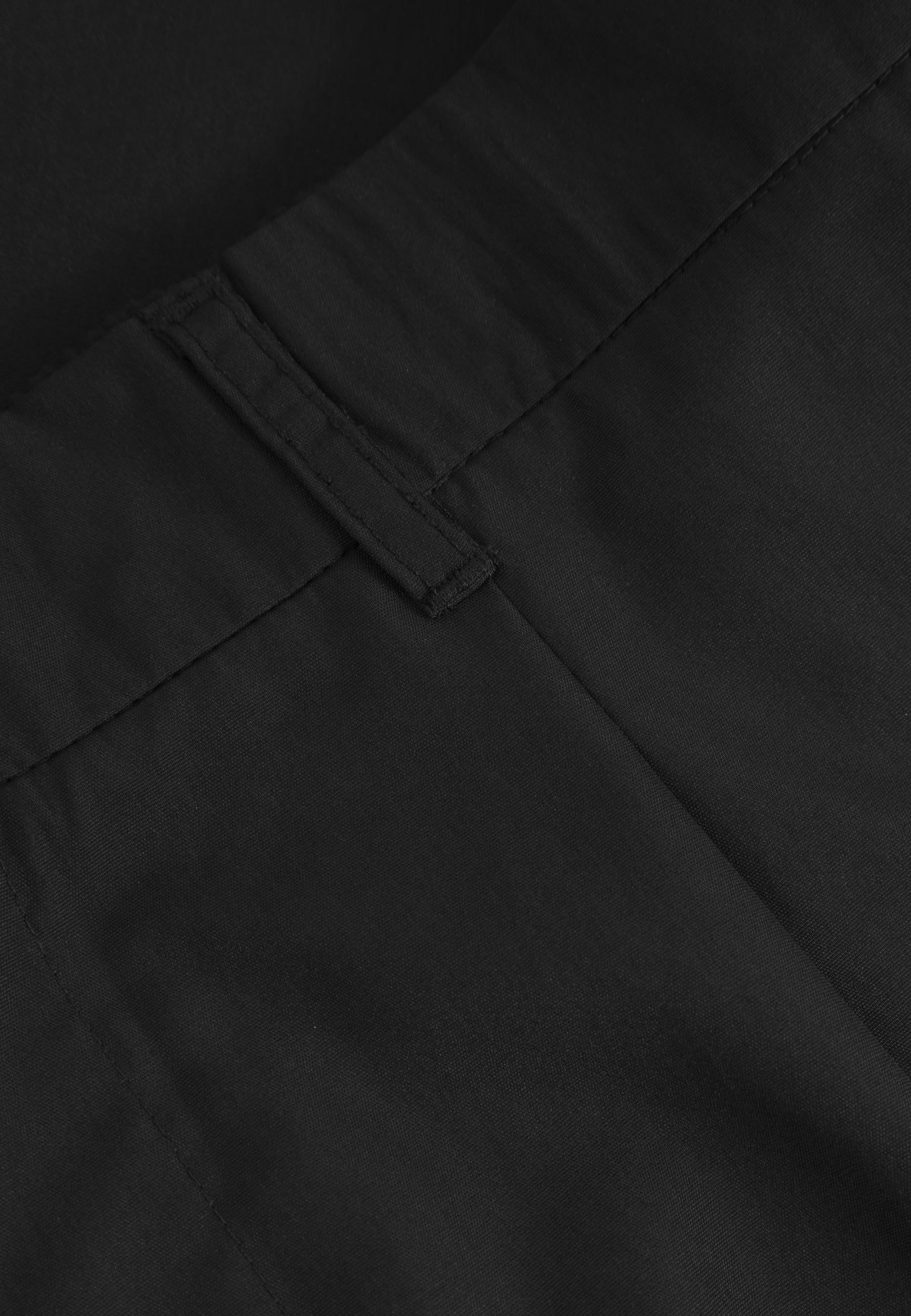 Pants-Cropped in Black Pantalon Colours and Sons