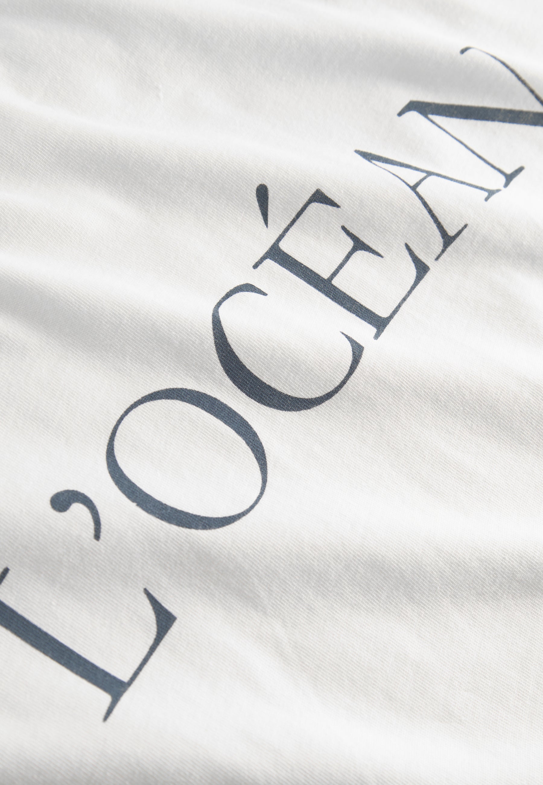 T-Shirt-L'Océan en blanc T-shirts Colours and Sons   