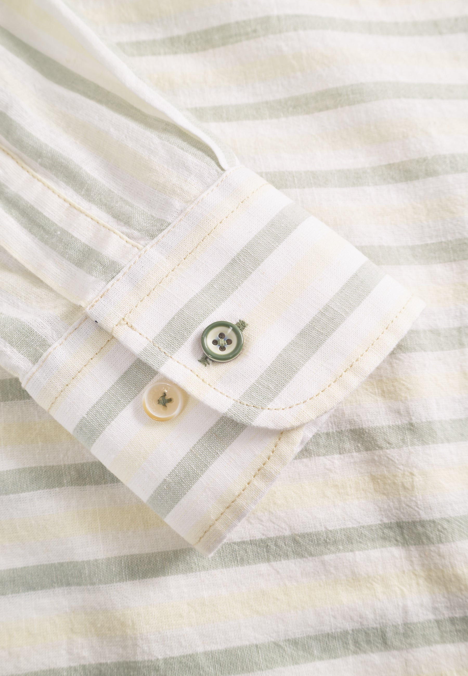 Shirt-Linen Blend Stripes in Matcha-Sake Chemises Colours and Sons