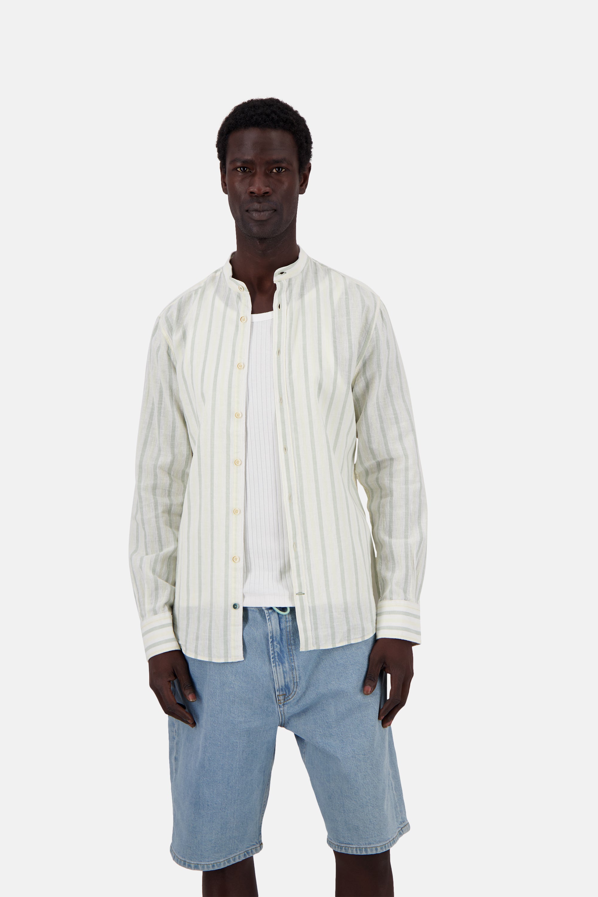 Shirt-Linen Blend Stripes in Matcha-Sake Chemises Colours and Sons