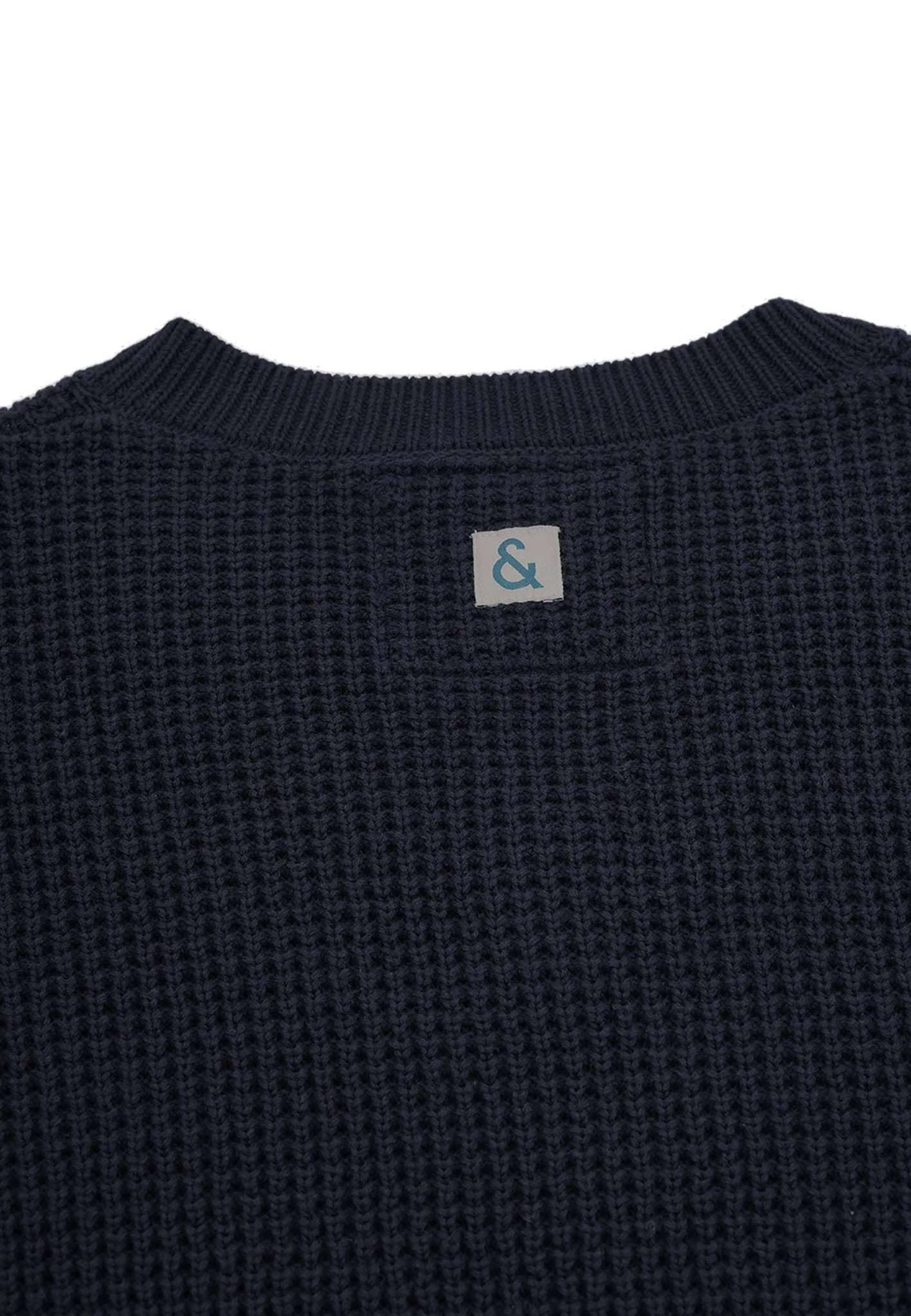 Pull-over col V-Tuck Stitch in Navy Colours and Sons   