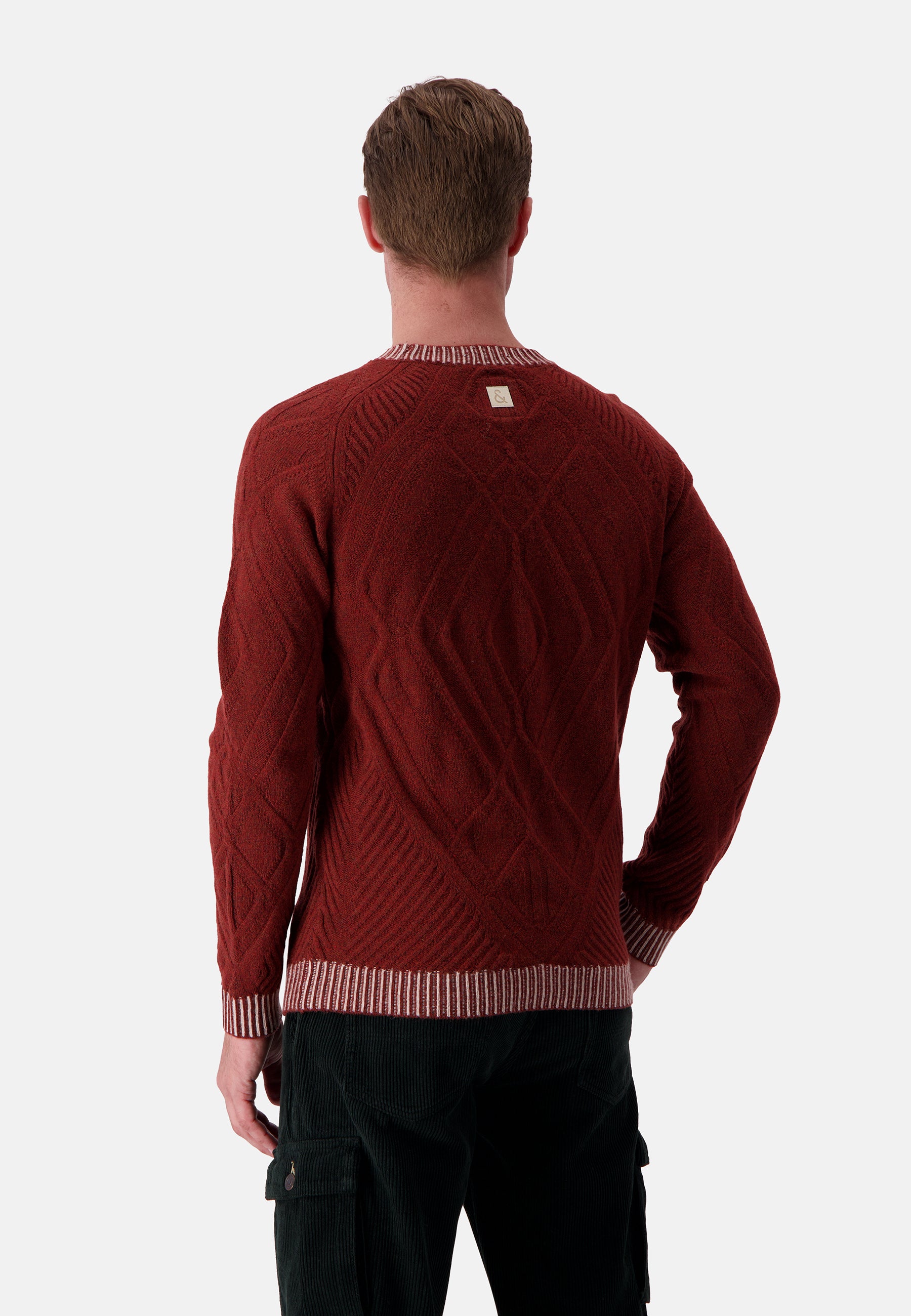 Roundneck Ethno Structure in Brandy Pullover Colours and Sons   