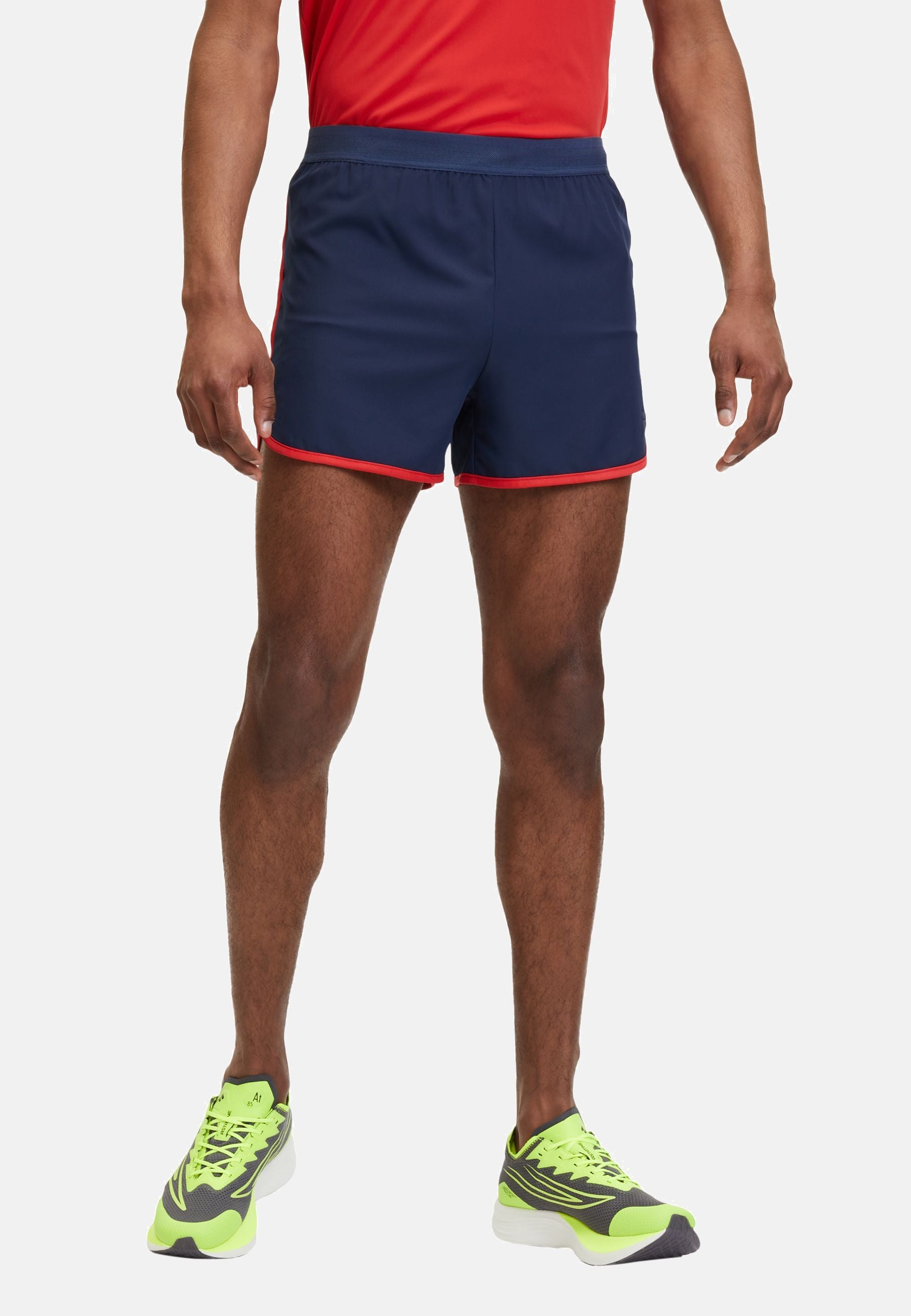 Roverto Running Short dans Black Iris Short Fila   