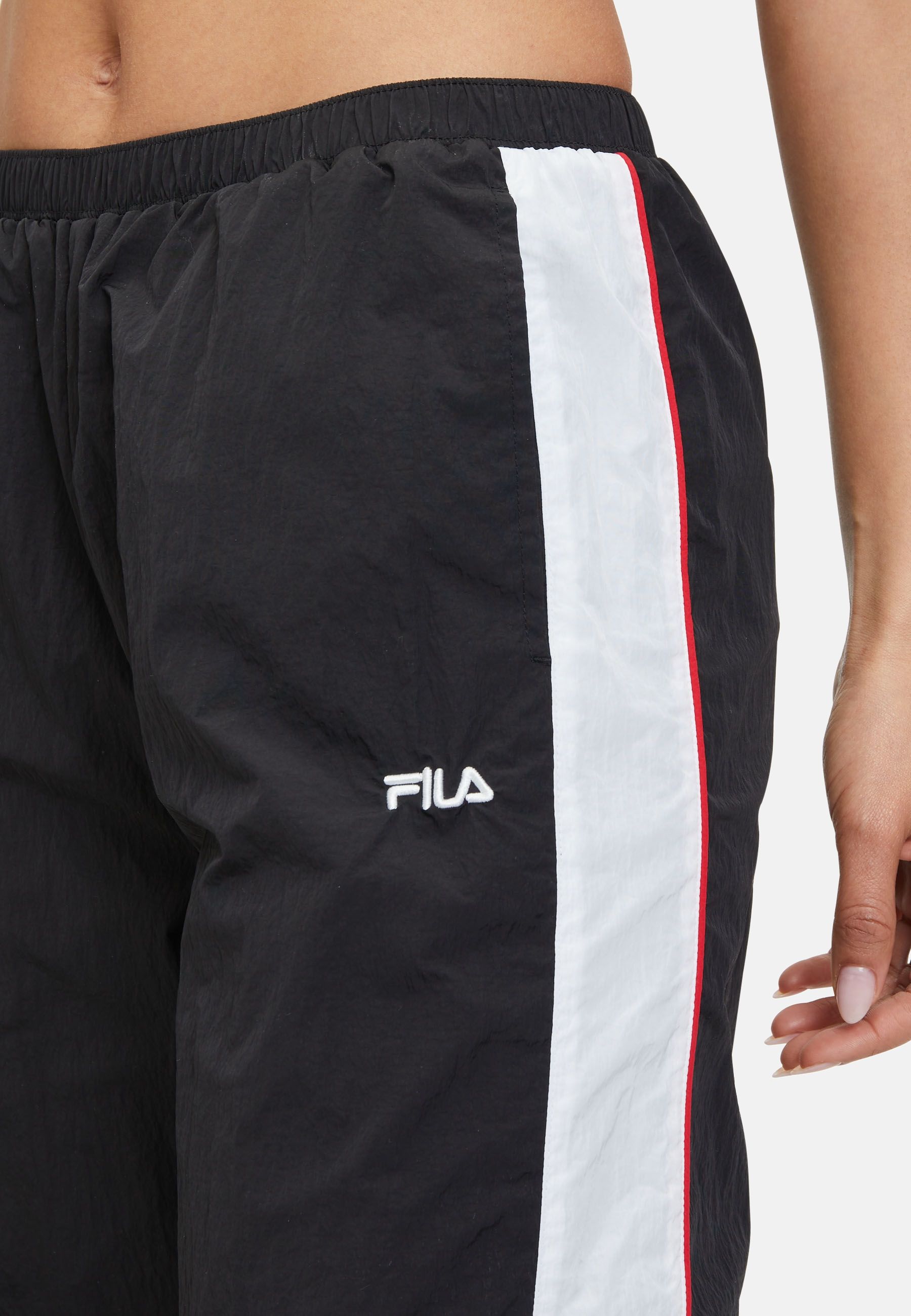 Lages Oversized Track Pants in Black Bright White Pantalons Fila   