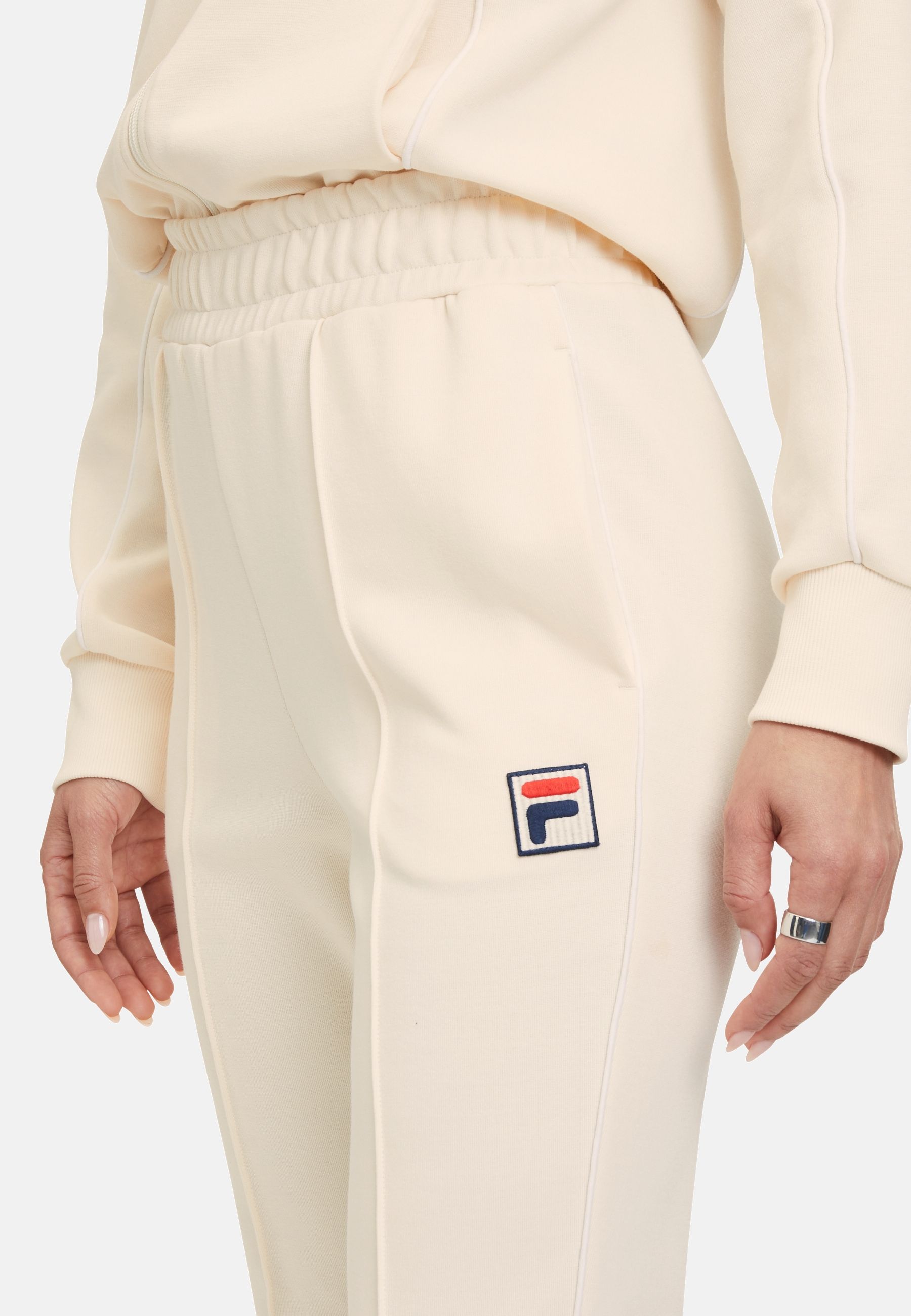 Laiben Bootcut Track Pants in Antique White Pantalon Fila   