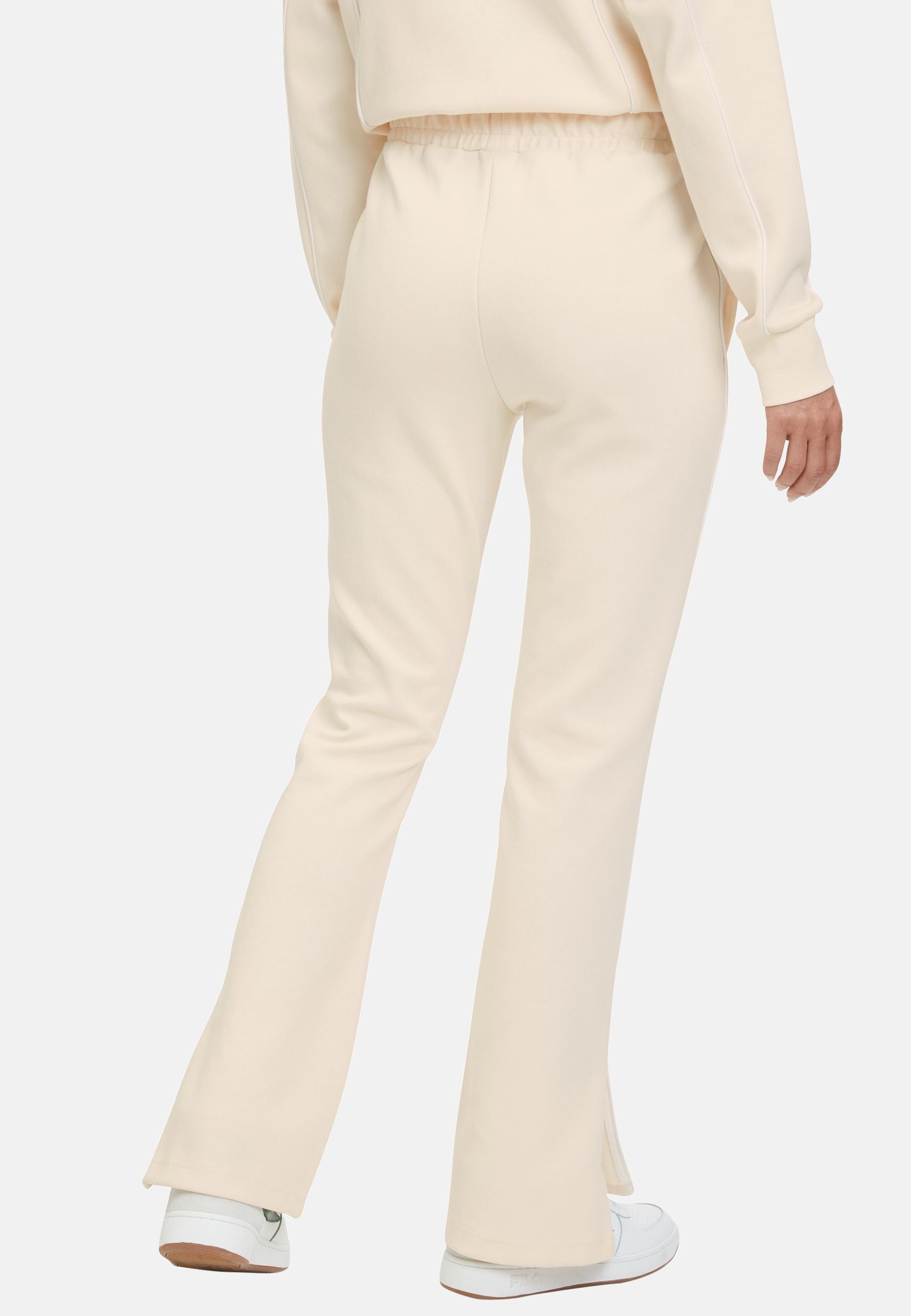 Laiben Bootcut Track Pants in Antique White Pantalon Fila   