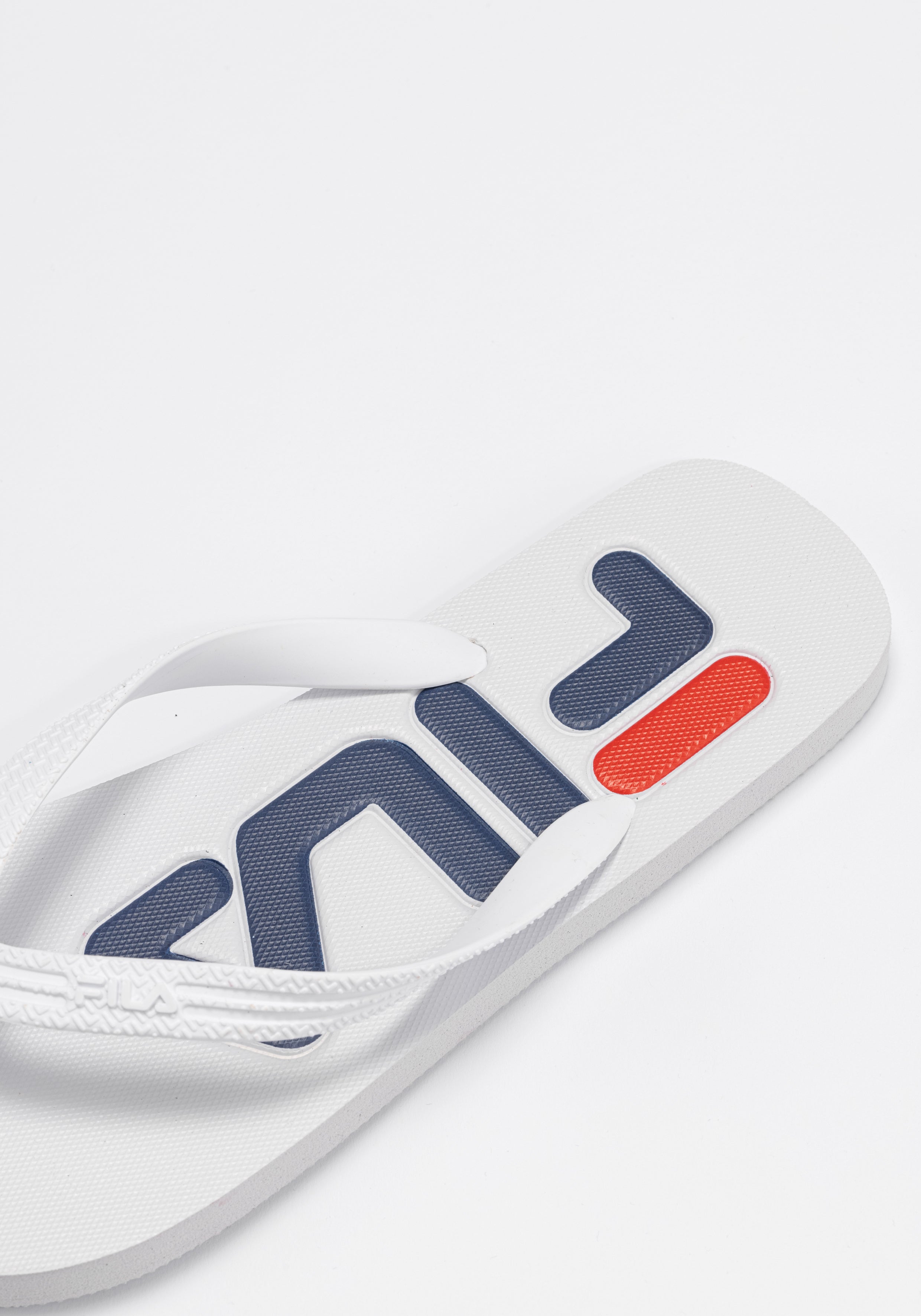 Troy Slippers en blanc Slippers Fila   