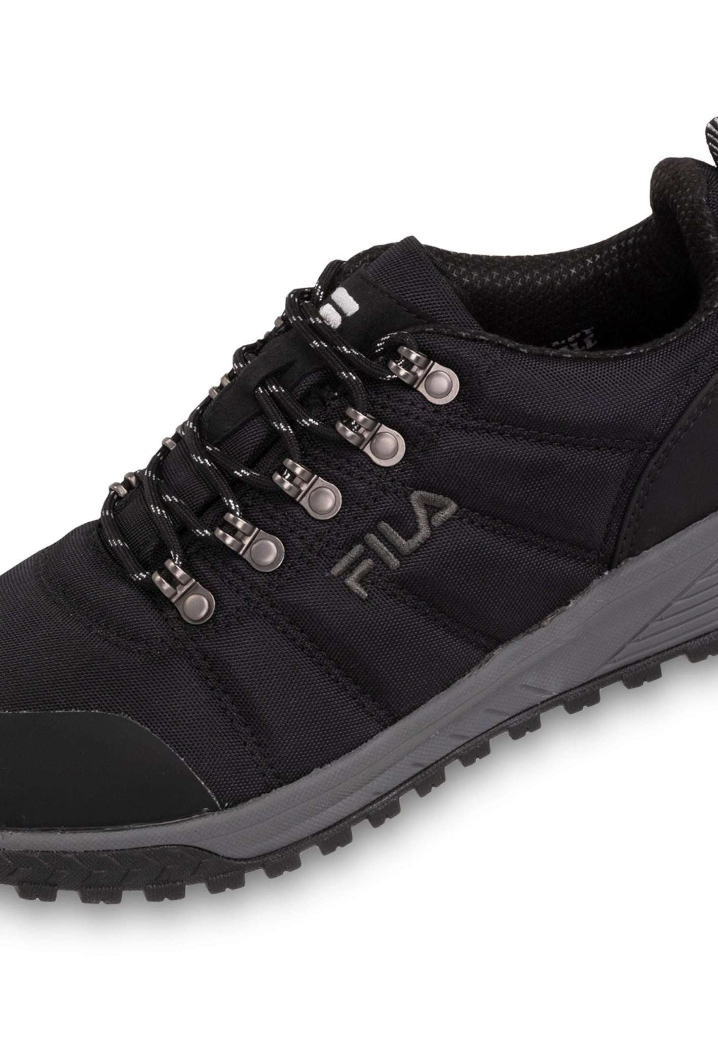 Hikebooster Low in Black Chaussures de trekking Fila   