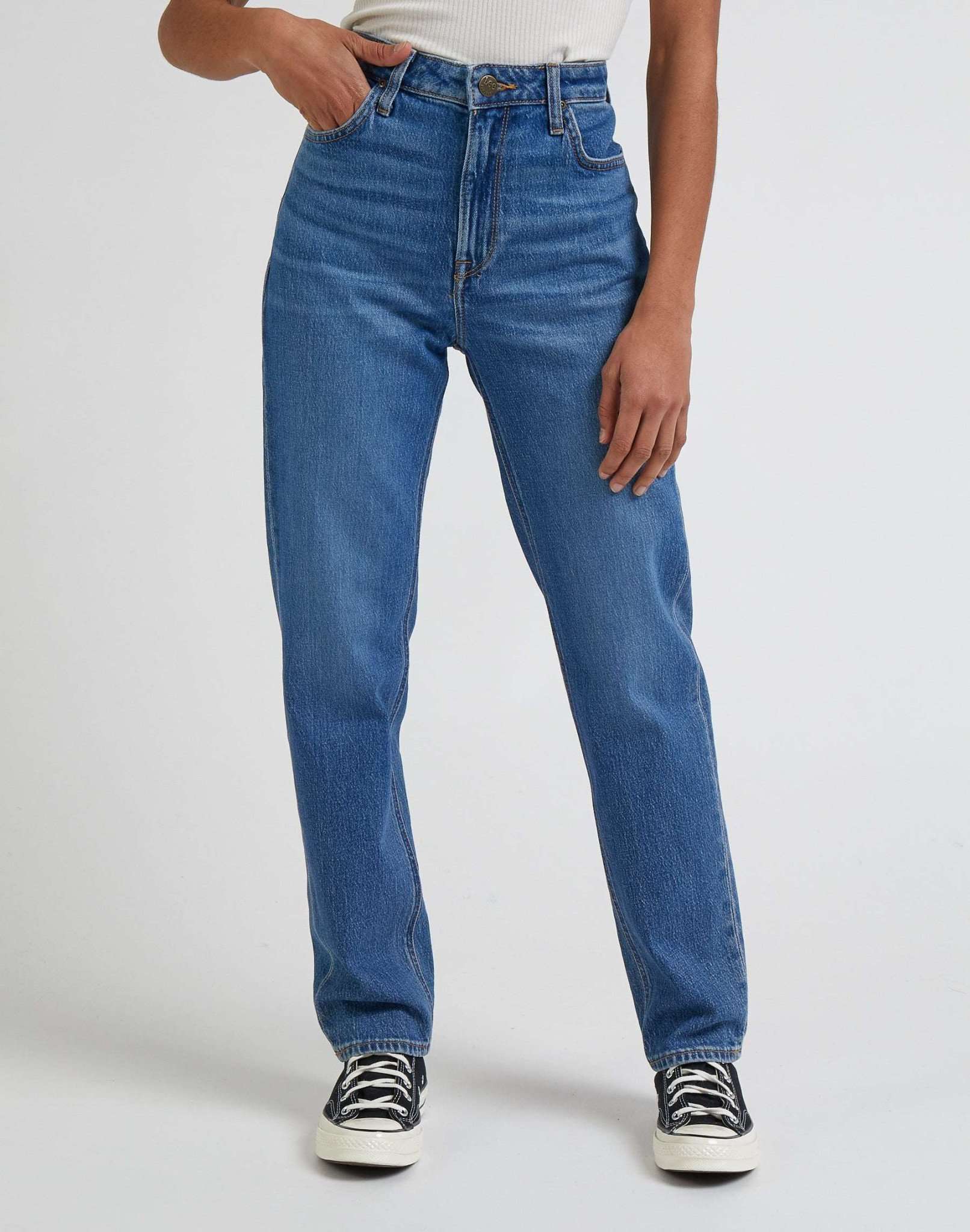 Carol en jeans Worn Iris Lee   