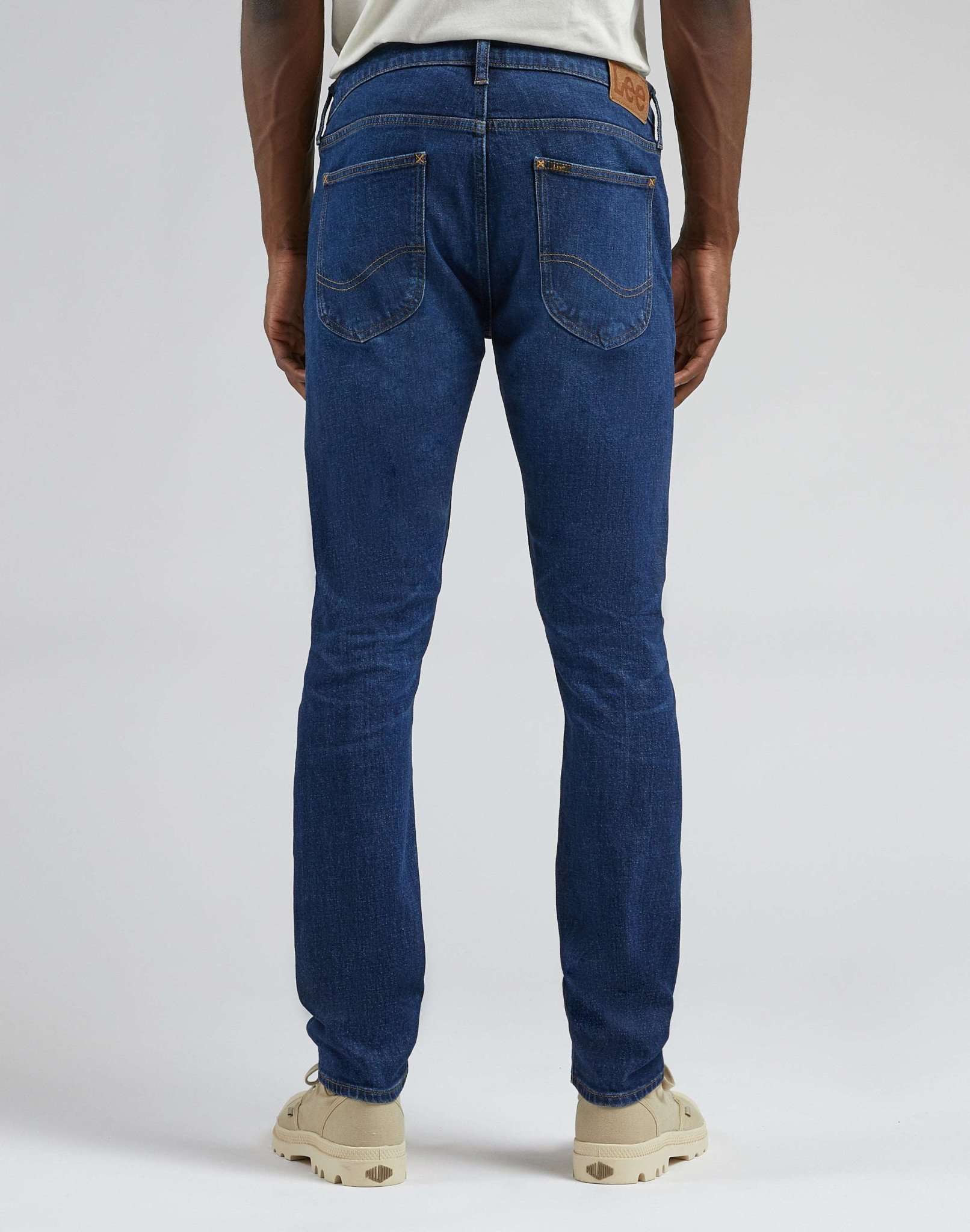 Luke Low Stretch in Dark Worn Kansas Jeans Lee   