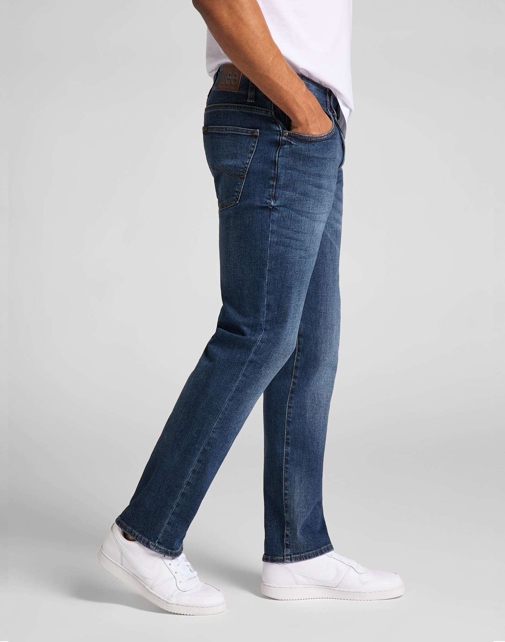 Straight Fit XM en jeans Maddox Lee   