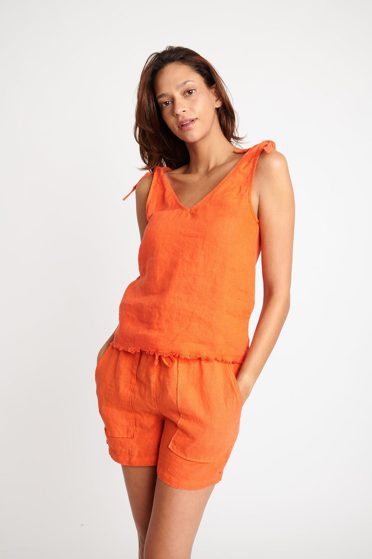 LOOMIS-HAWSTON Top orange T-shirts Banana Moon