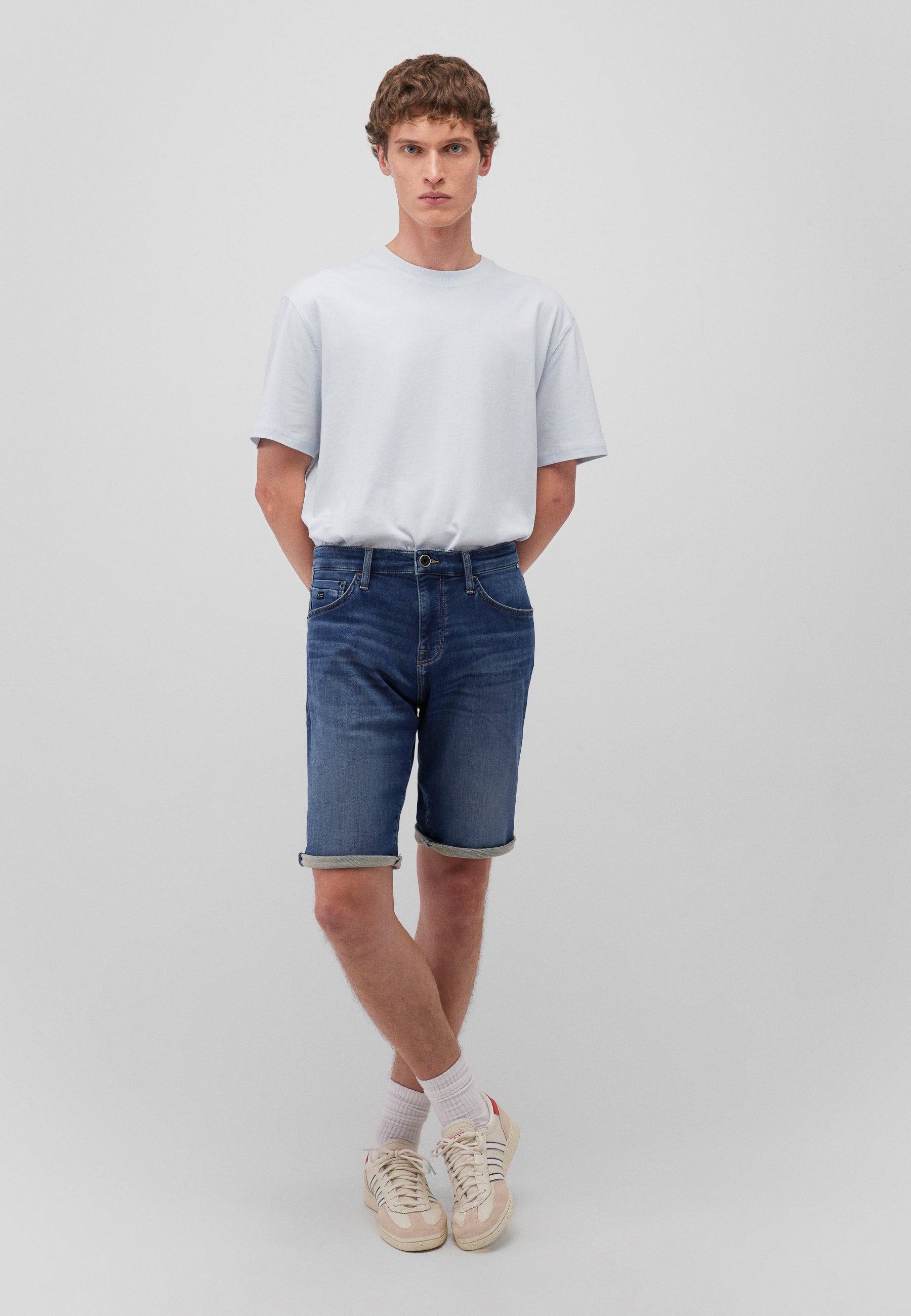 Tim in Dark Brushed Sporty Short Mavi