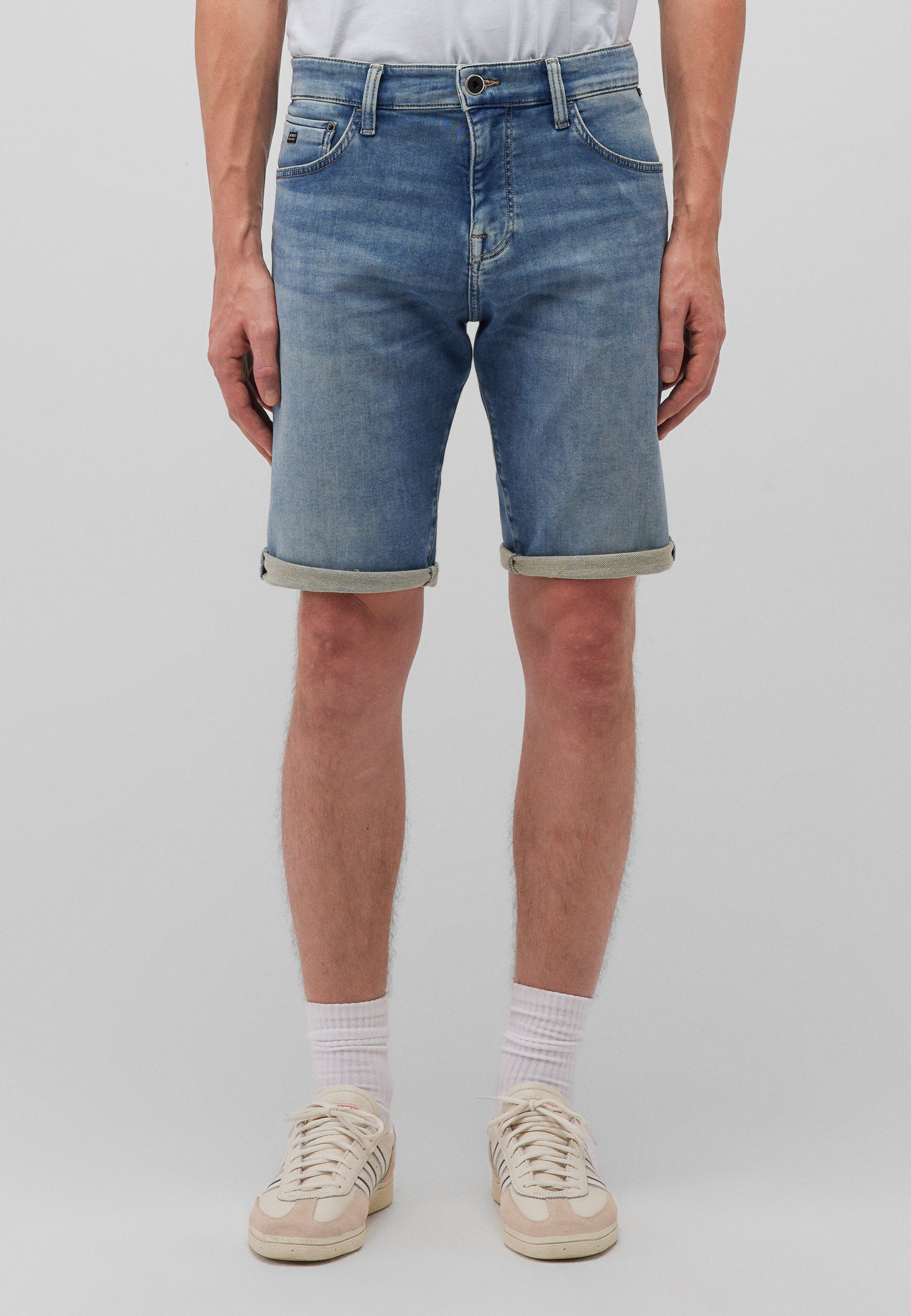 Tim in Lt Brushed Sporty Short Mavi