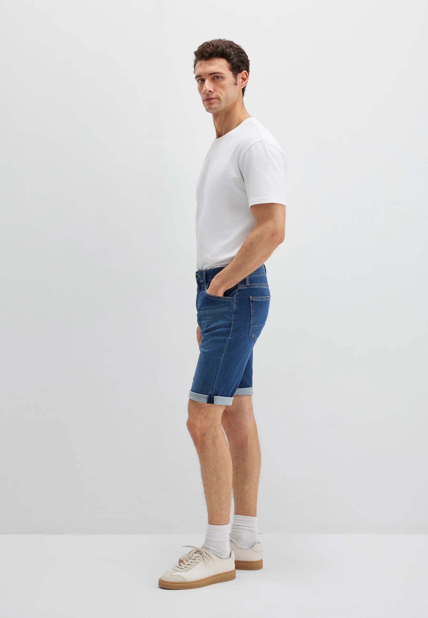 Tim en short jean sportif bleu foncé Mavi