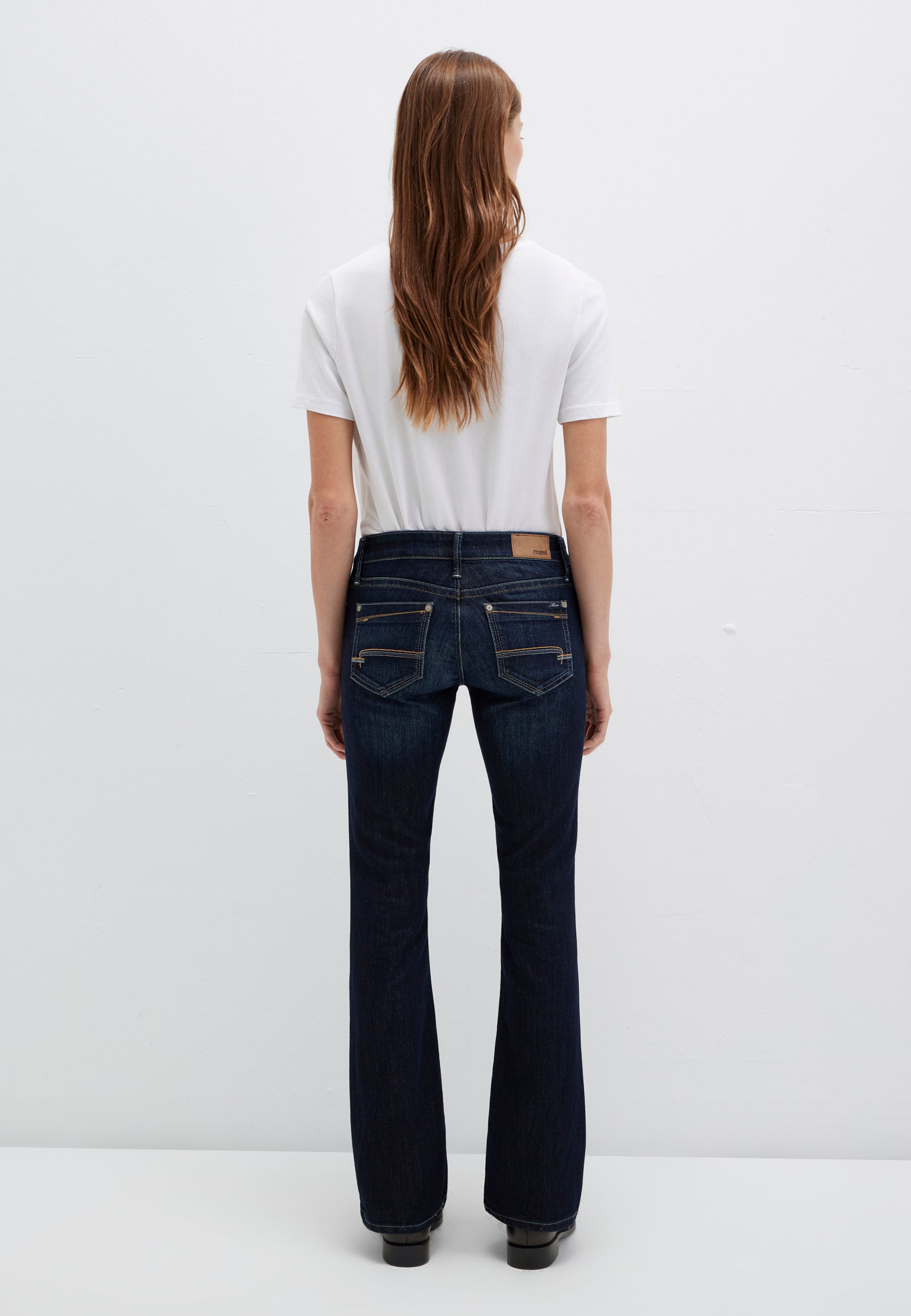 Bella Mid-Rise in Rinse Miami Stretch Jeans Mavi