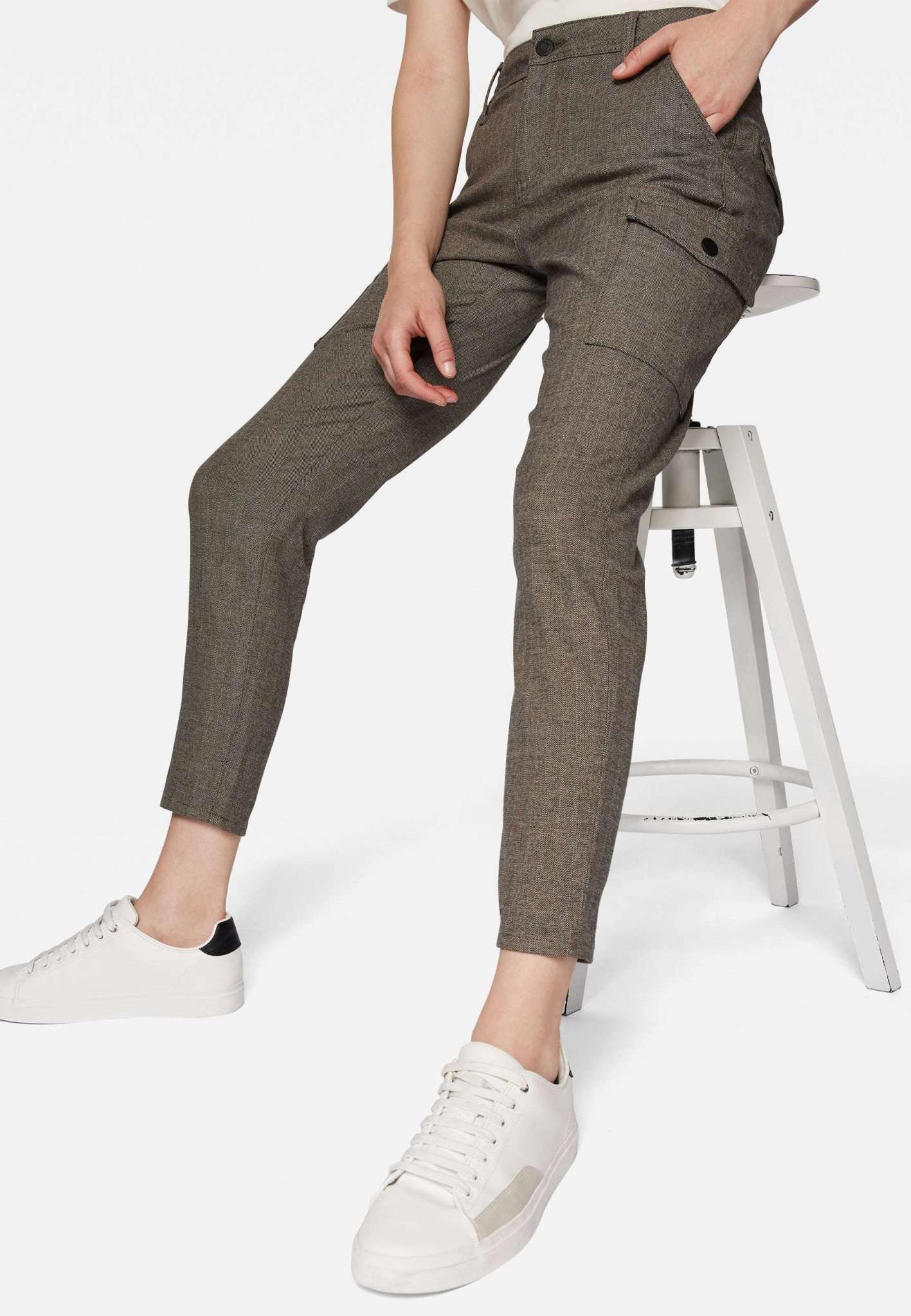 Luzi in Brown Herringbone Smart Sporty Pantalon Mavi   