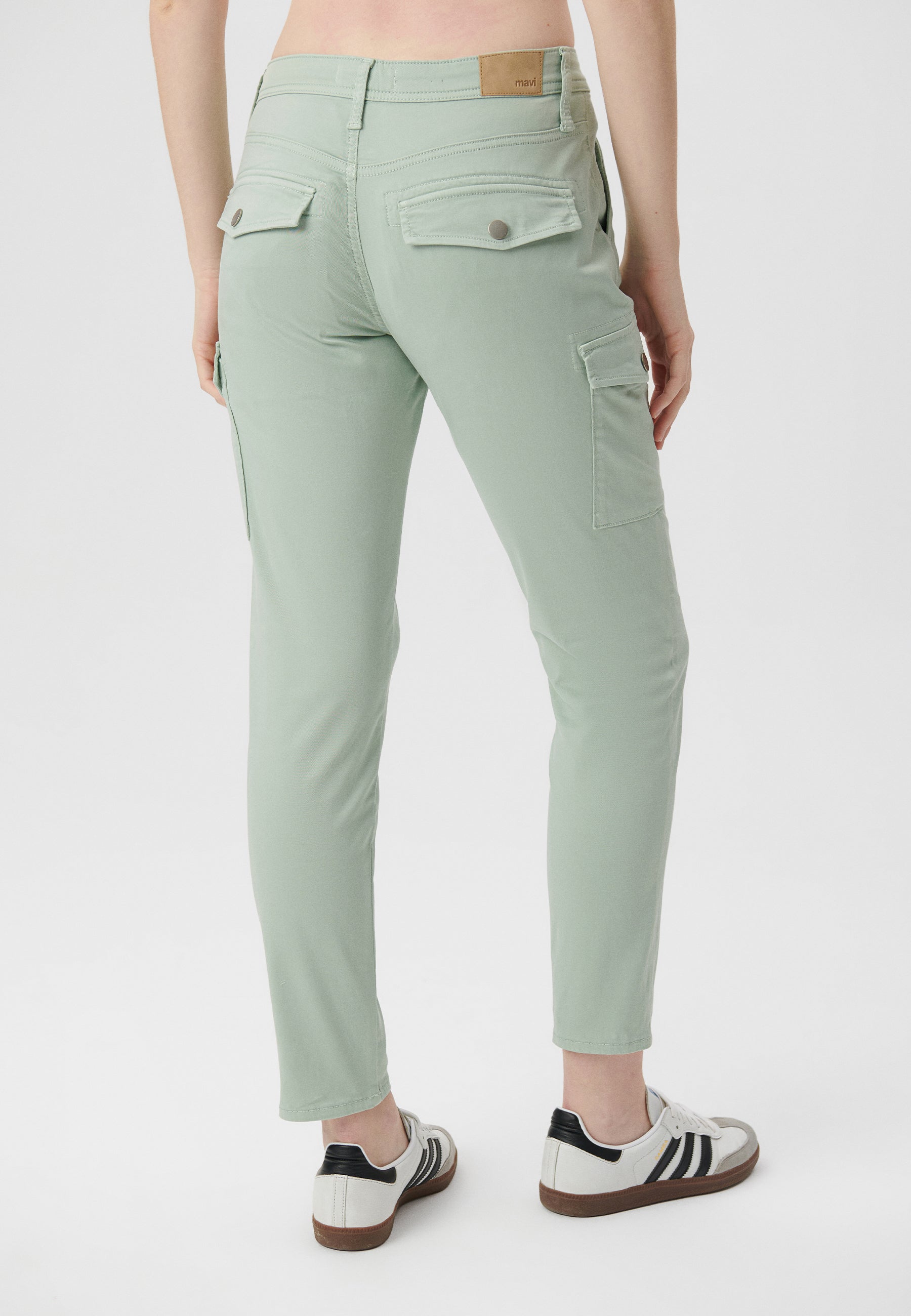 Luzi en satin jadeite Pantalon Mavi   