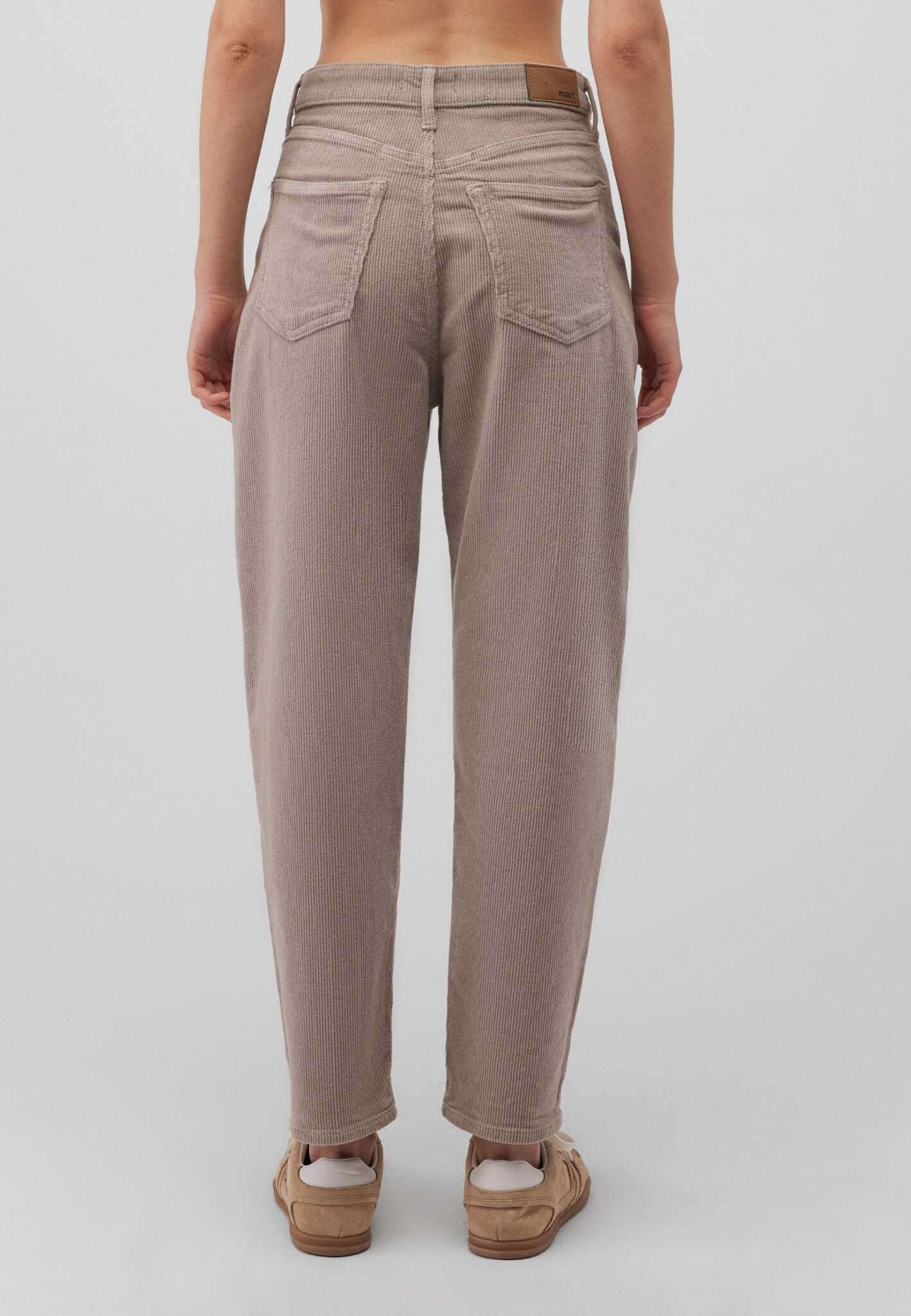 Laura in Moon Rock Pantalon en velours côtelé Mavi   